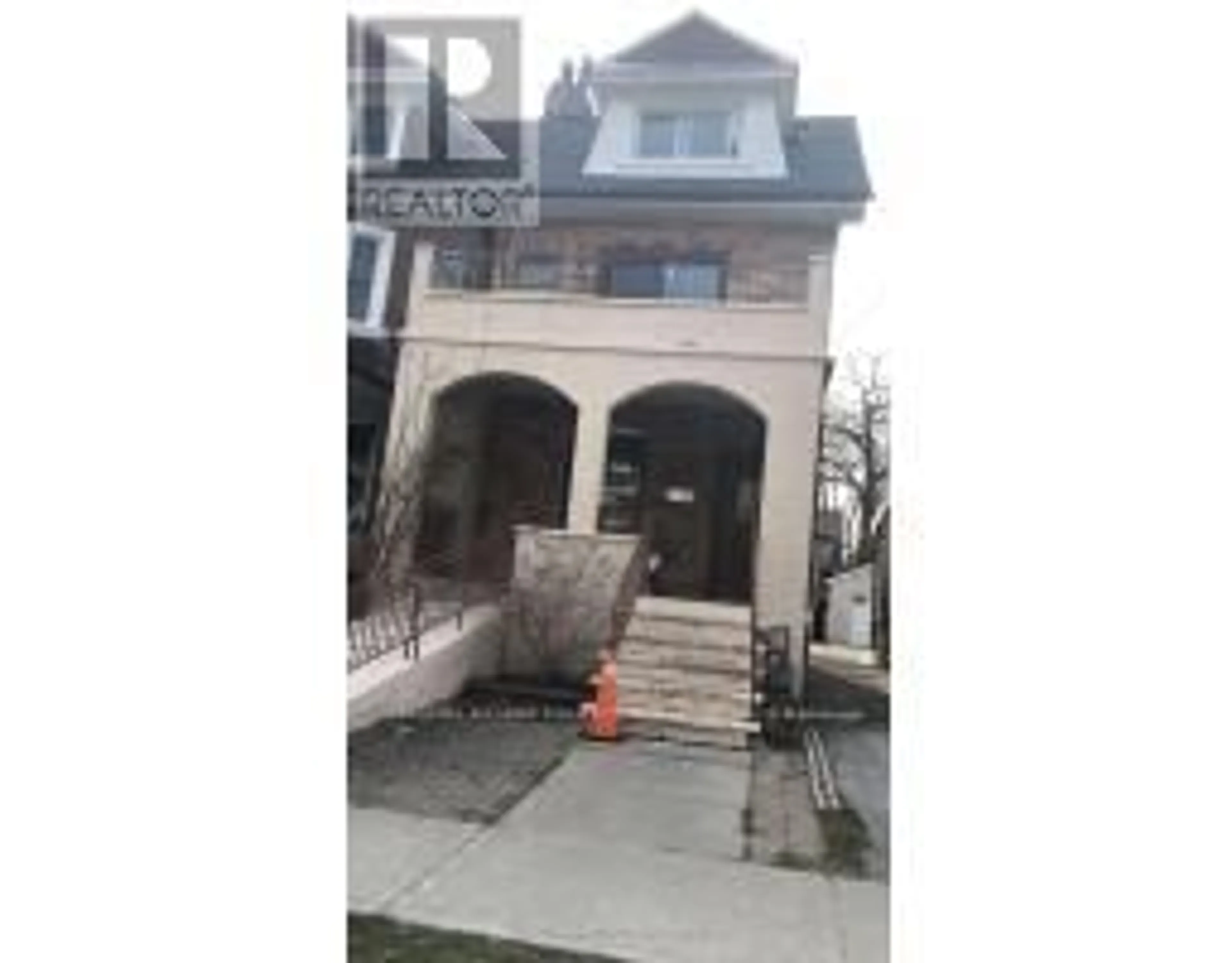 Unknown for 158 Gillard Ave, Toronto Ontario M4J 4N6
