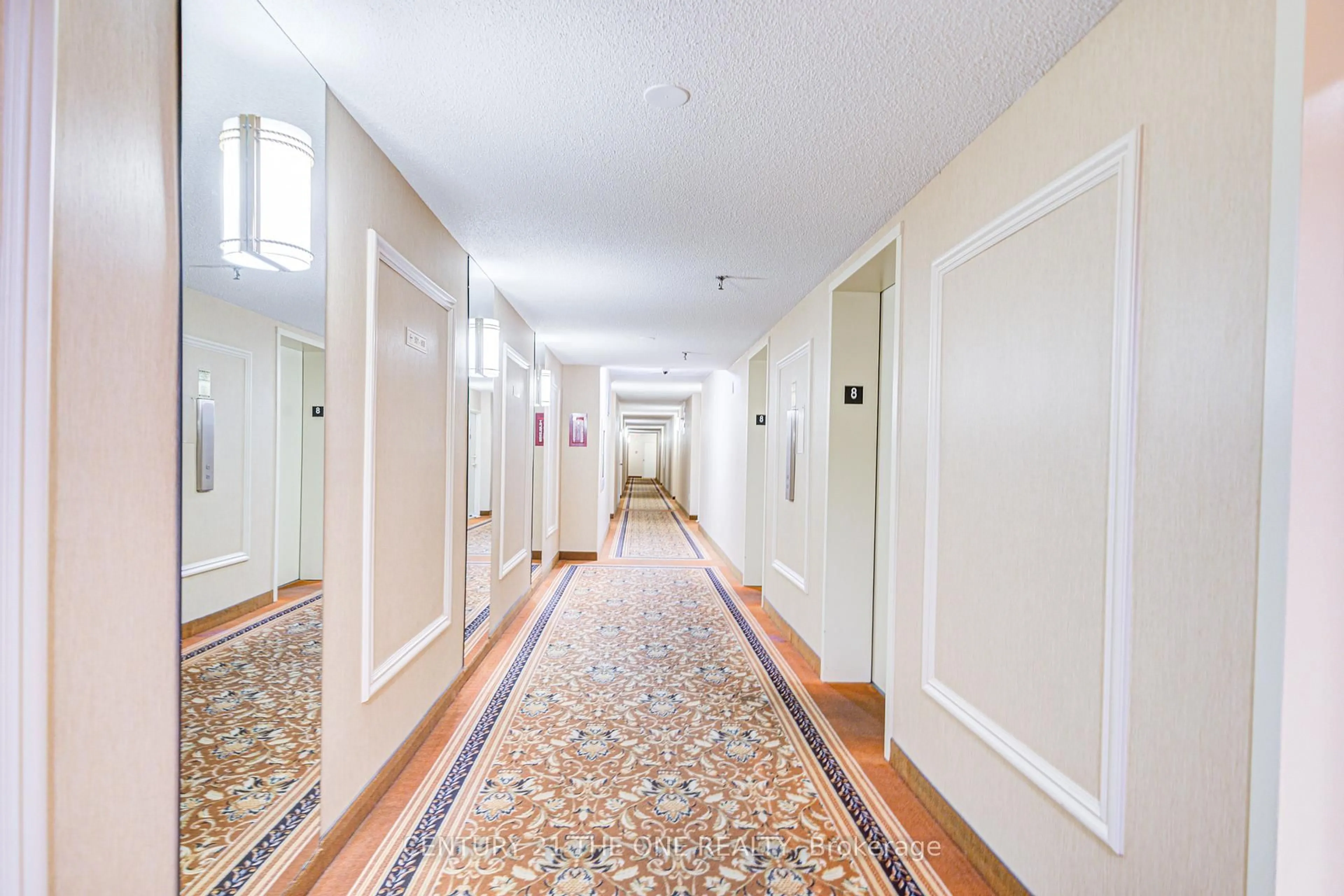 Indoor foyer for 121 Ling Rd #808, Toronto Ontario M1E 4Y2