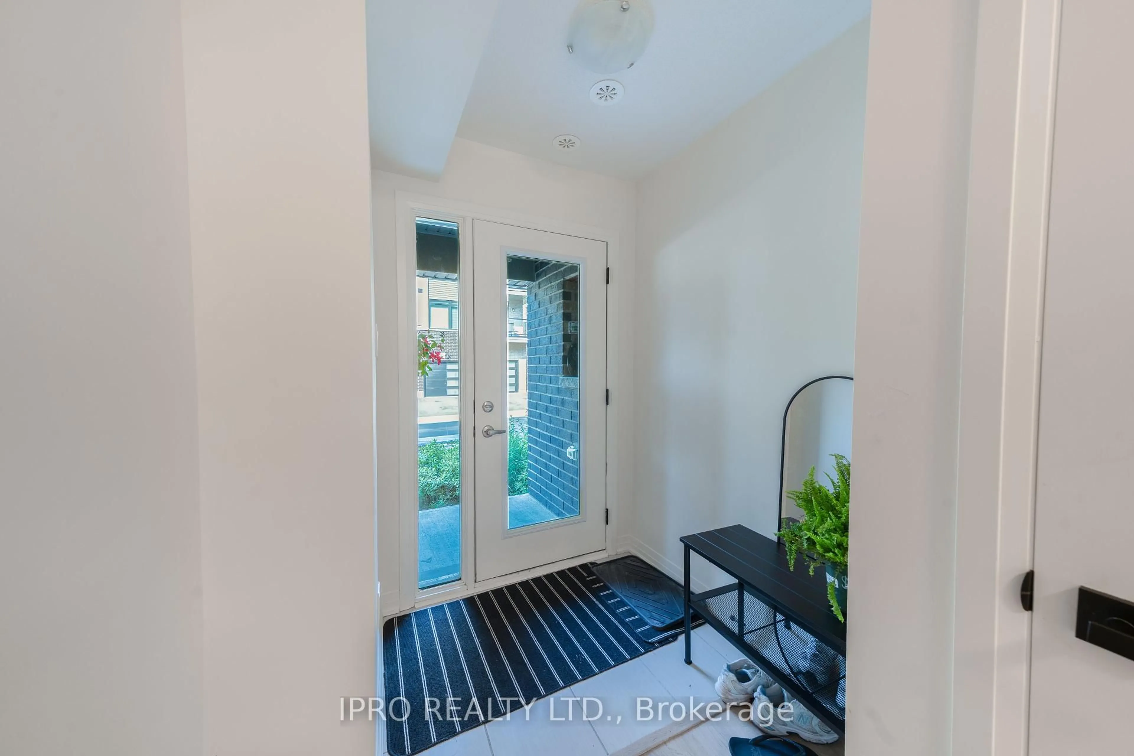 Indoor entryway for 13 Emmas Way, Whitby Ontario L1R 0S7