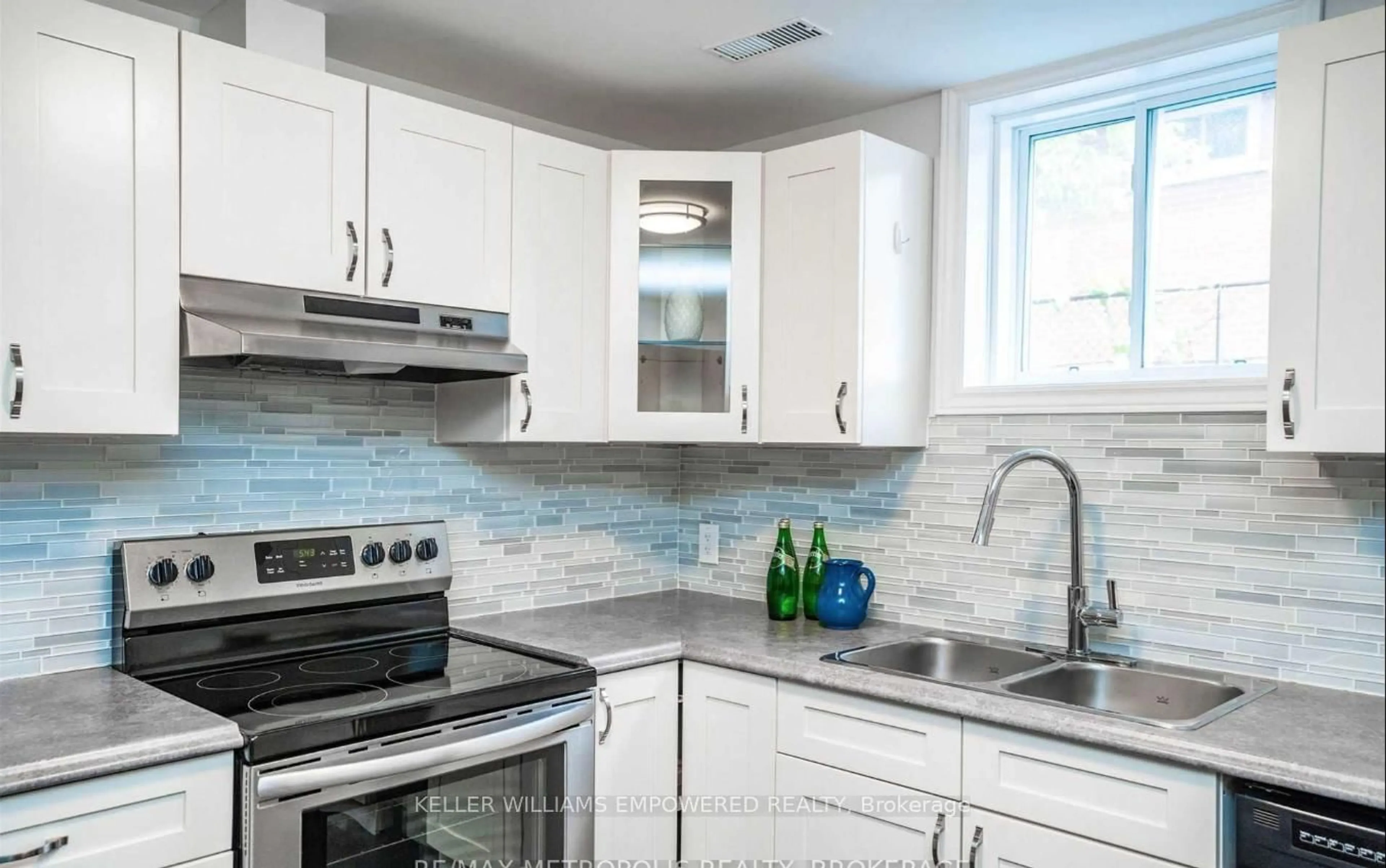 Unknown for 361 Windsor St, Oshawa Ontario L1H 6G7