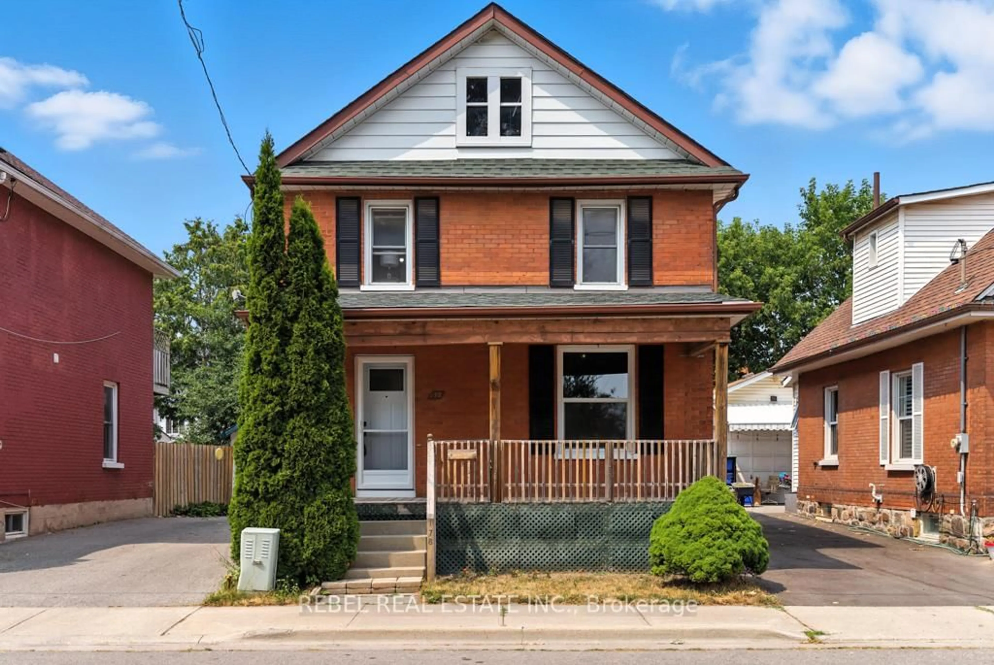 Home with brick exterior material, street for 178 Arthur St, Oshawa Ontario L1H 1N3
