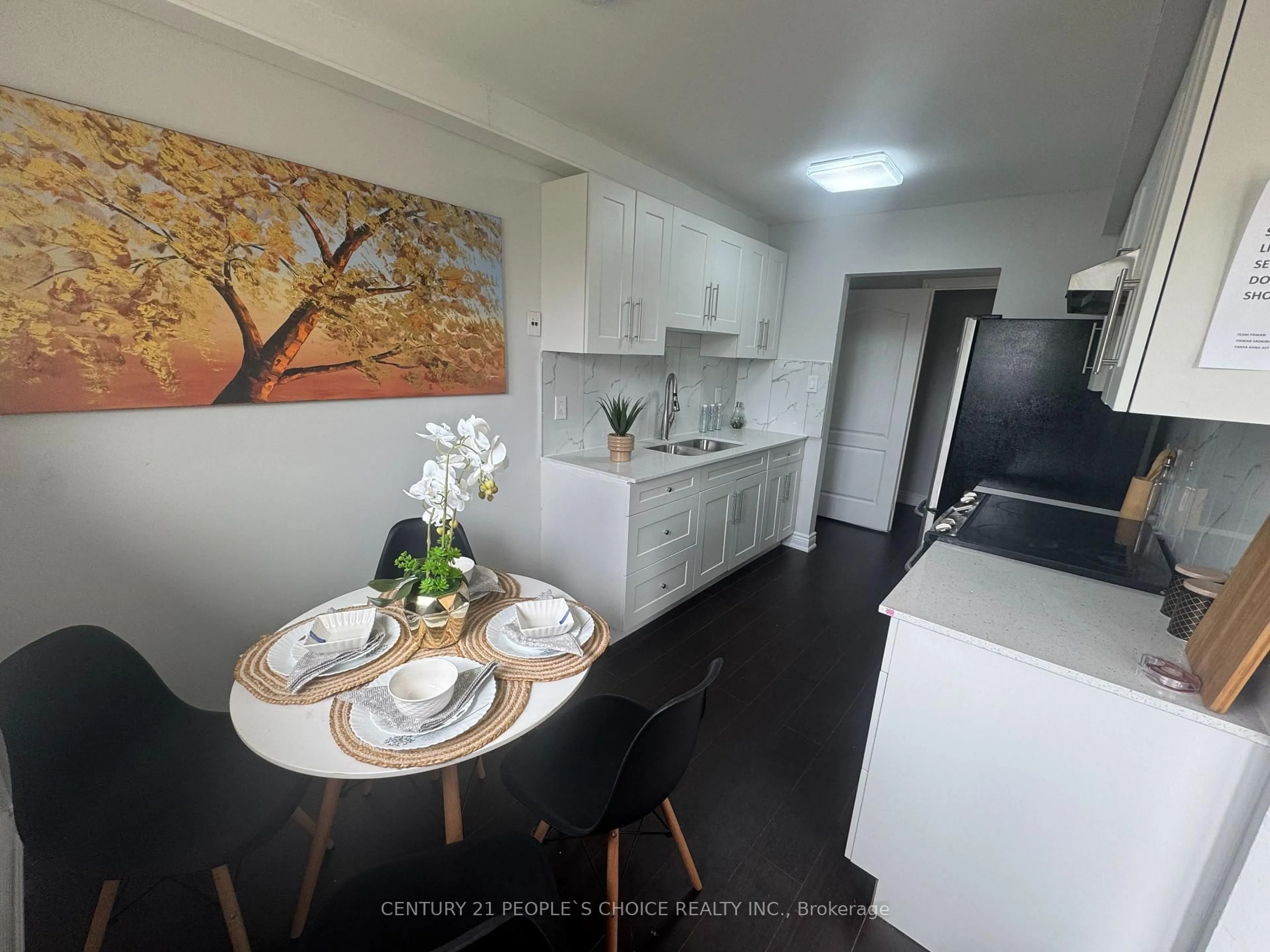 Open concept kitchen, unknown for 120 Nonquon Rd #35, Oshawa Ontario L1G 7E6