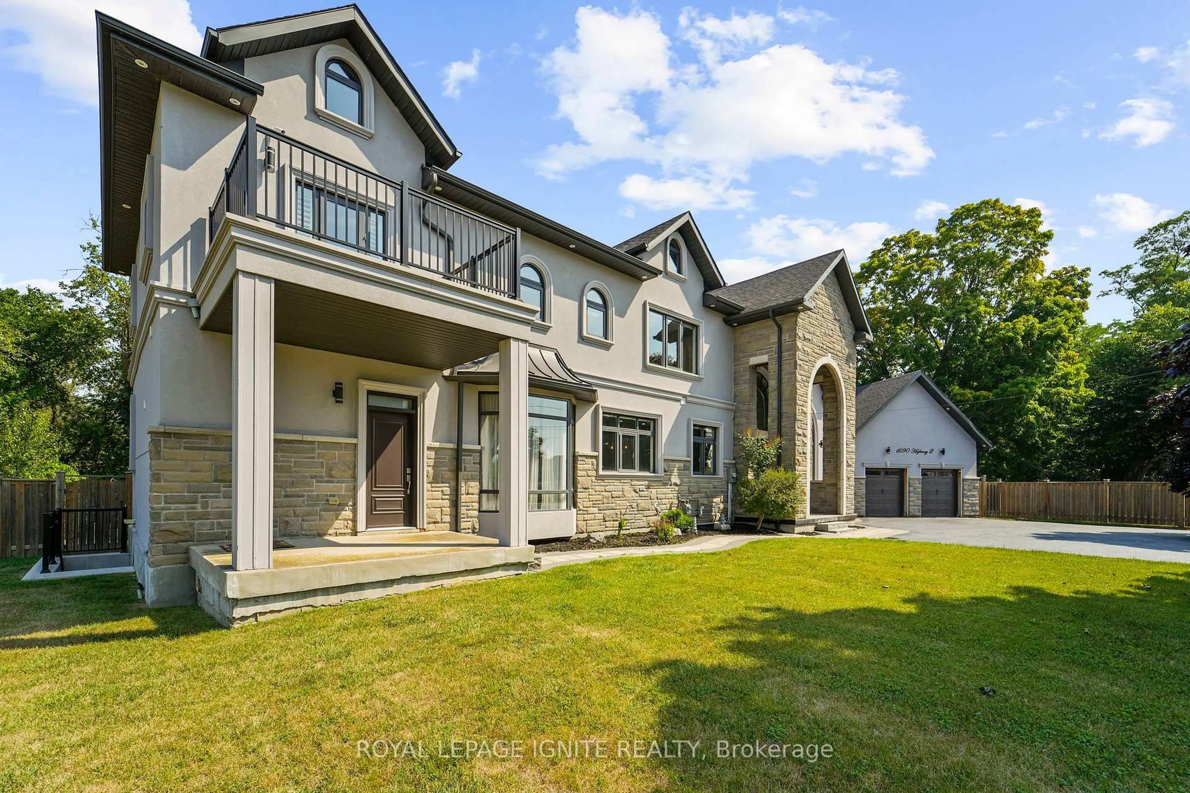 Home with brick exterior material, mountain view for 1690 Highway 2 Rd, Clarington Ontario L1E 2R6