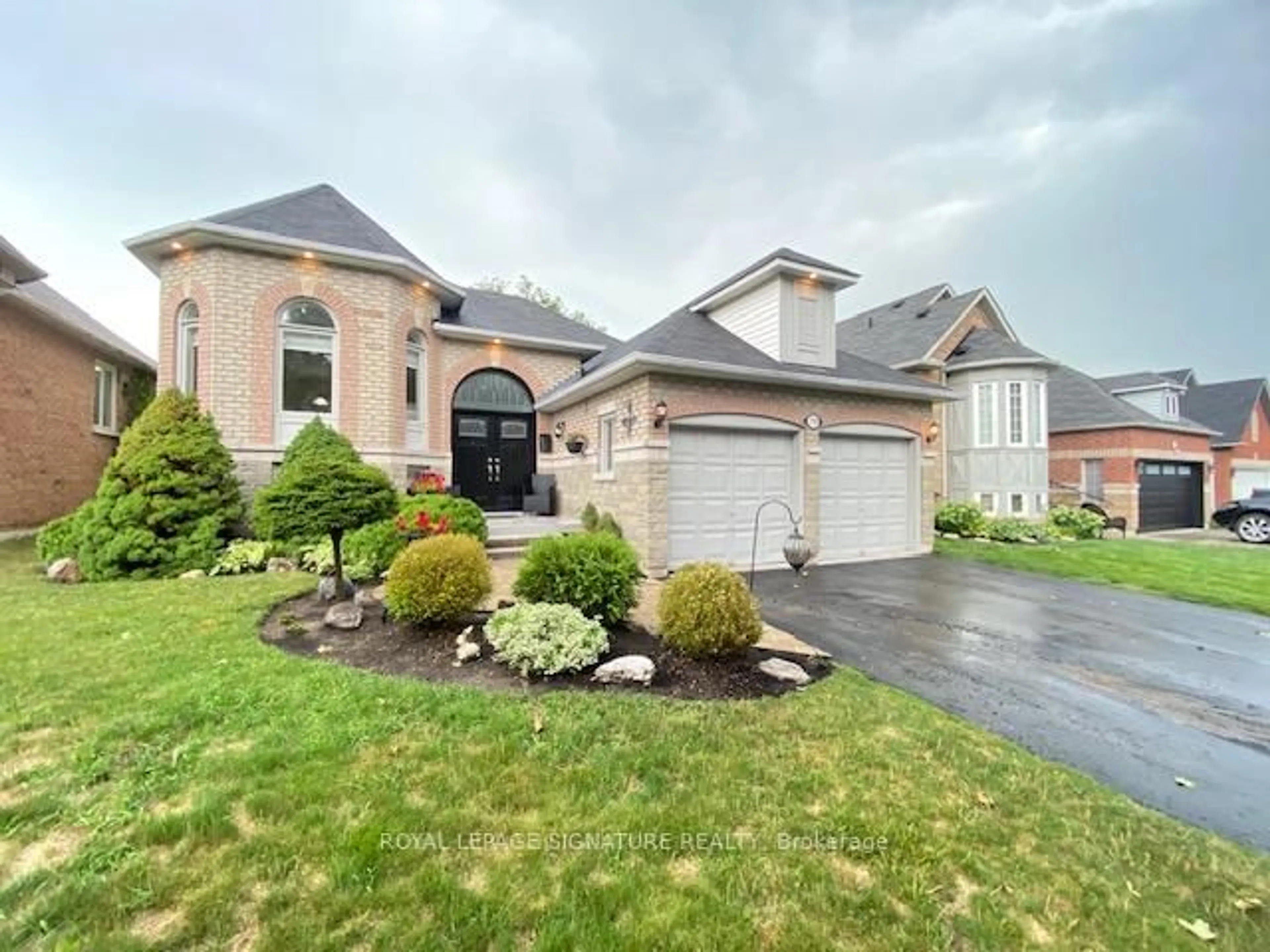 Home with brick exterior material, street for 1790 Edenwood Dr, Oshawa Ontario L1G 7Y3