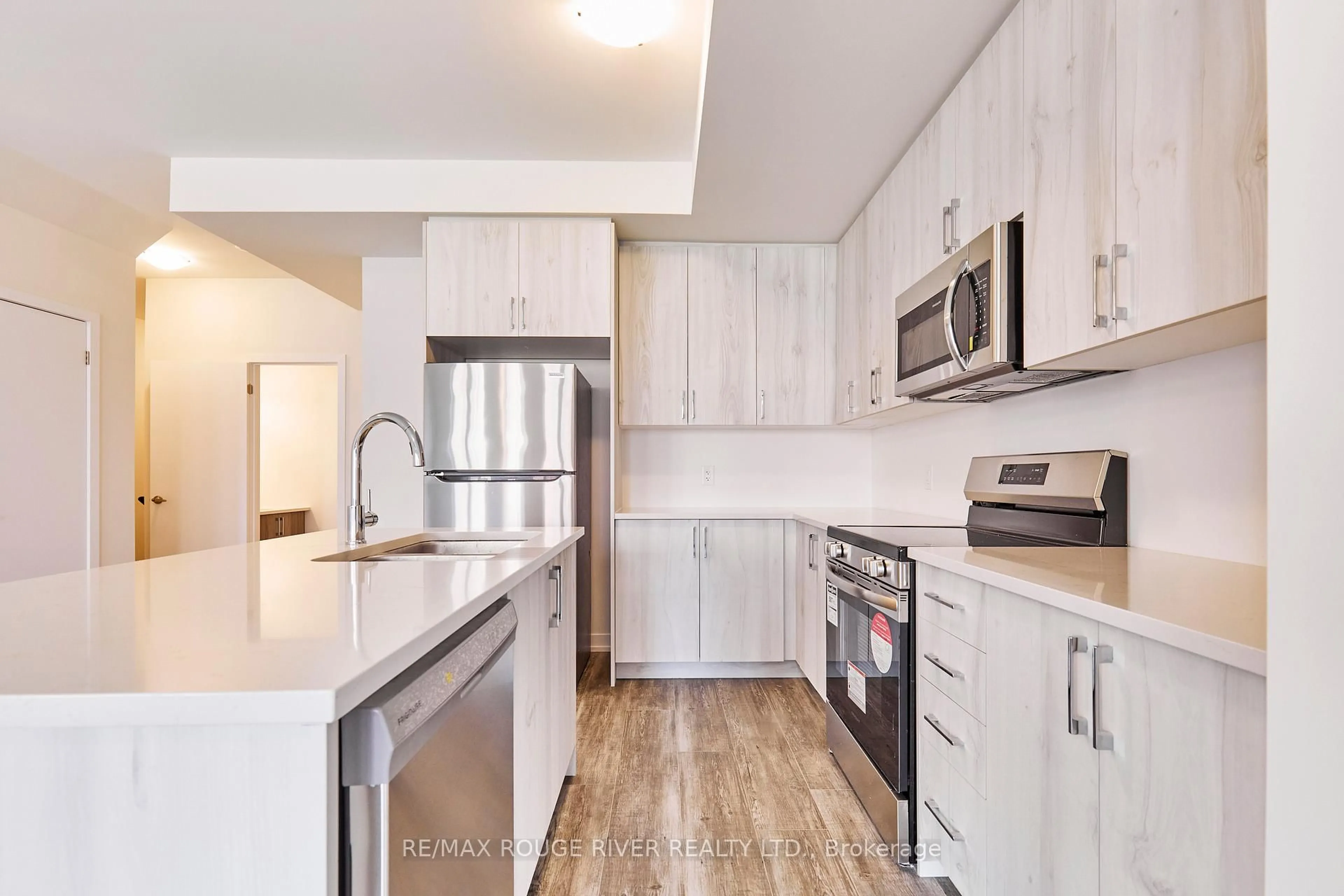 Unknown for 86 Ziibi Way #and unit 86B, Clarington Ontario L1B 0W5