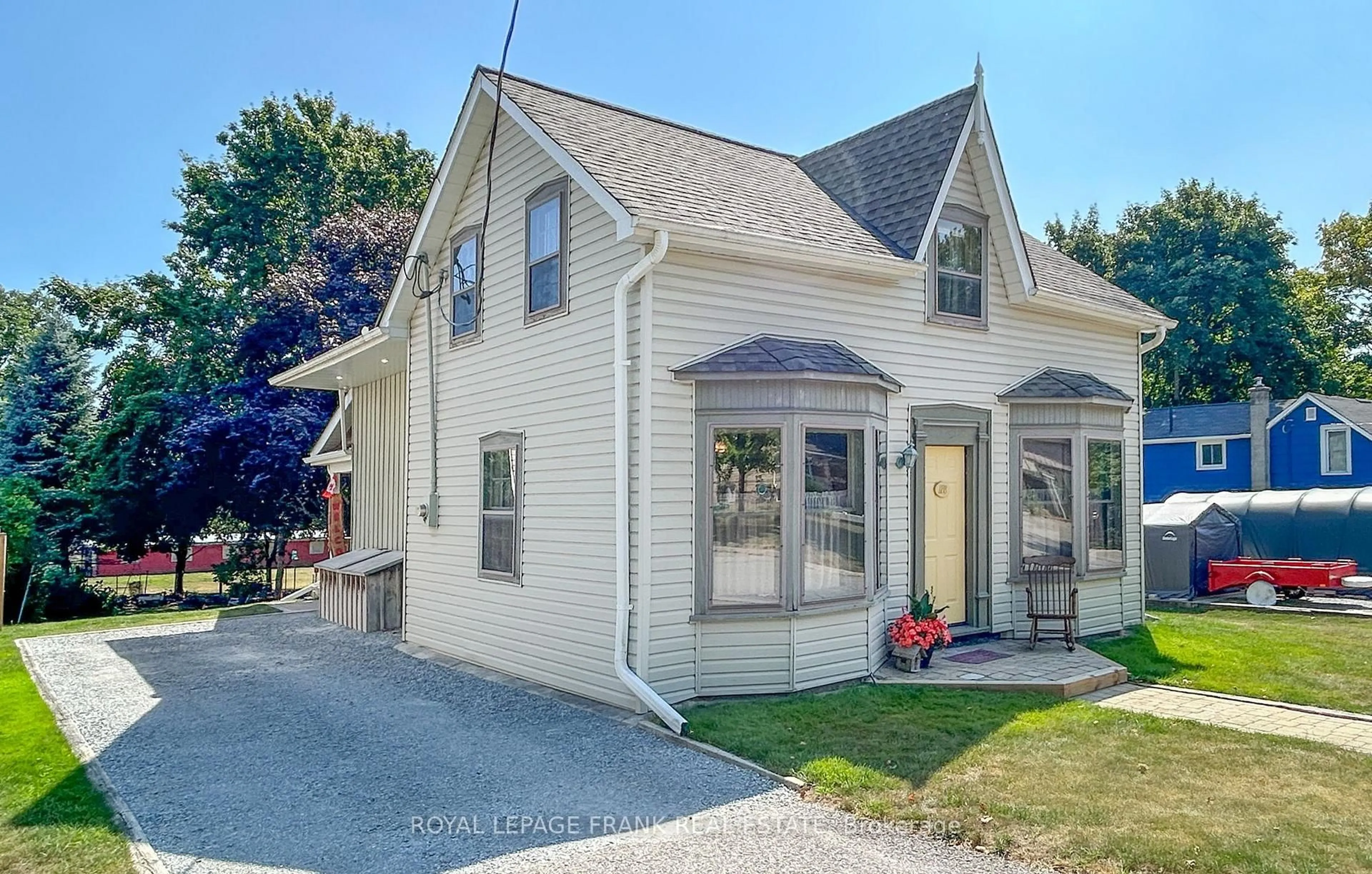 Home with vinyl exterior material, street for 1188 Cragg Rd, Scugog Ontario L0C 1B0