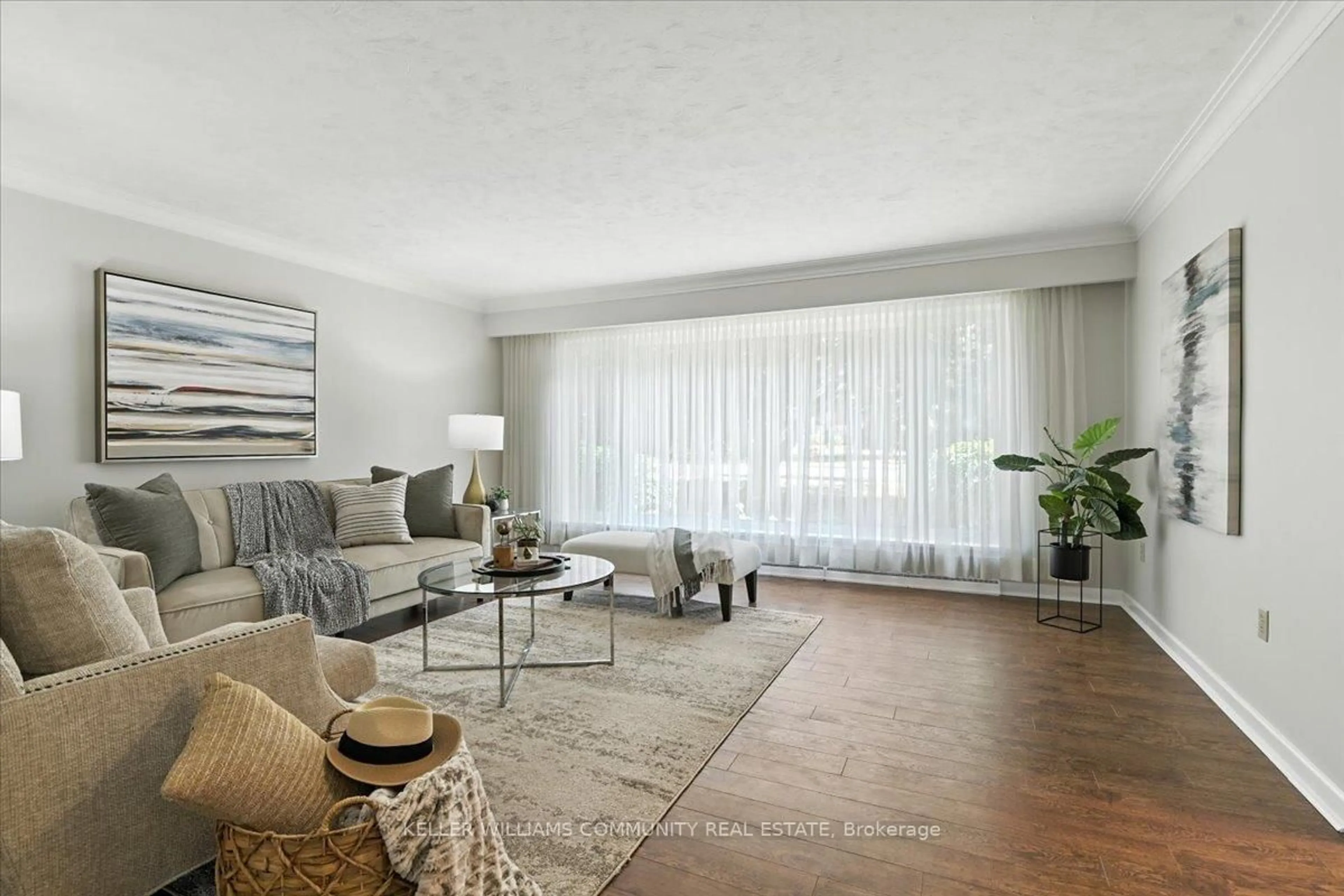 Living room with furniture, unknown for 110 Scugog St, Clarington Ontario L1C 3J5