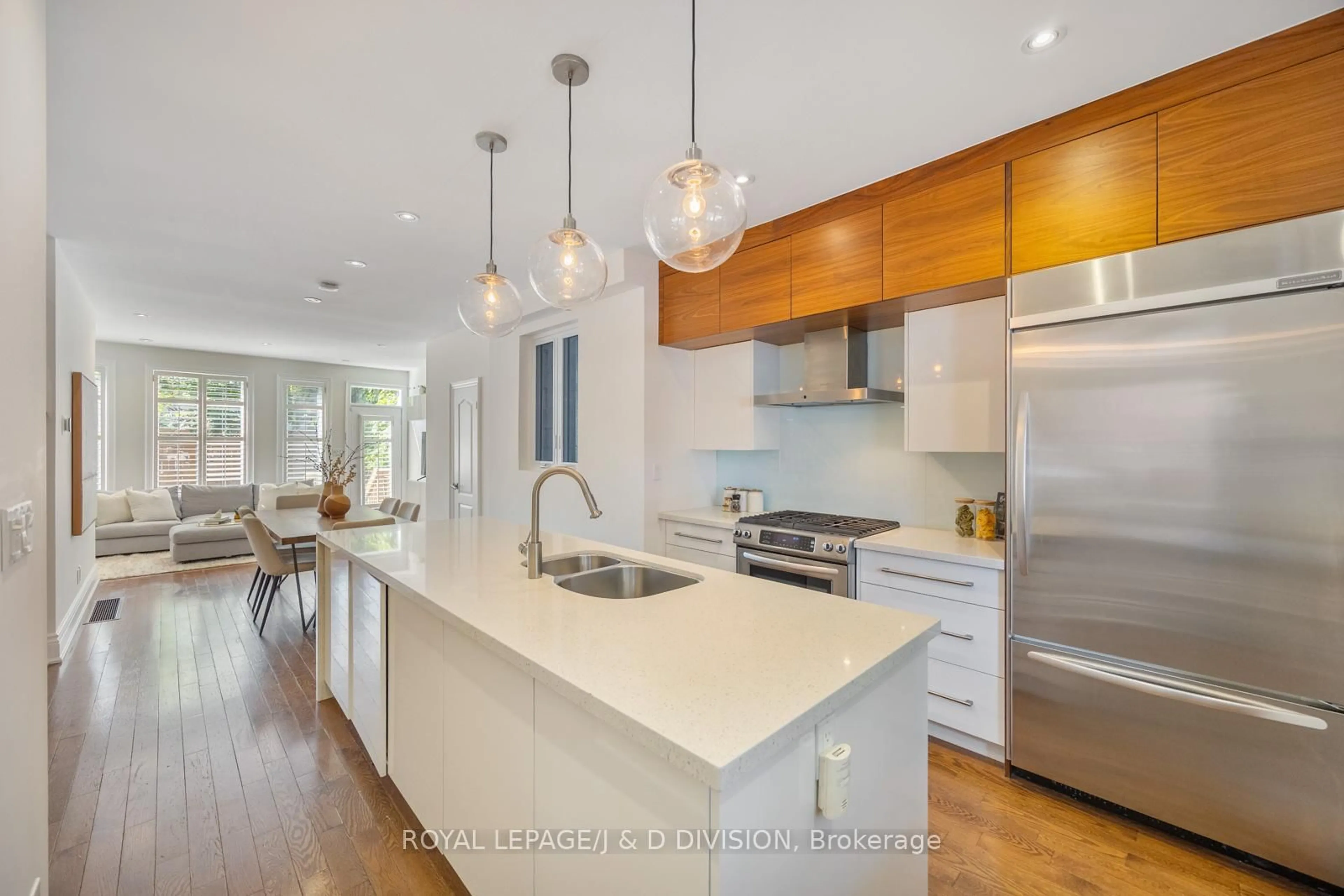 Open concept kitchen, unknown for 33 Clark St, Toronto Ontario M4M 1M5