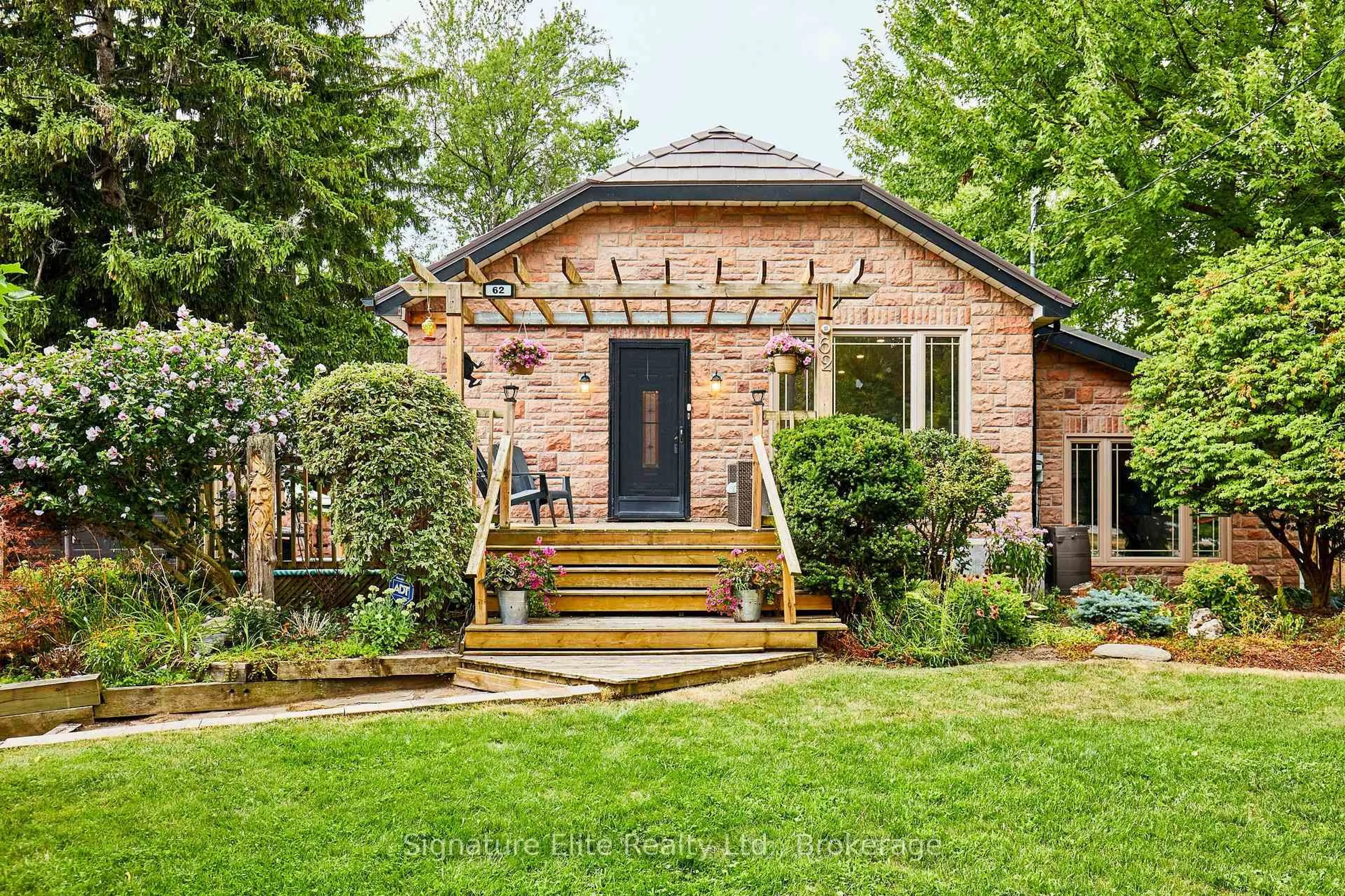 Home with brick exterior material, street for 62 Poplar Rd, Toronto Ontario M1E 1Z3