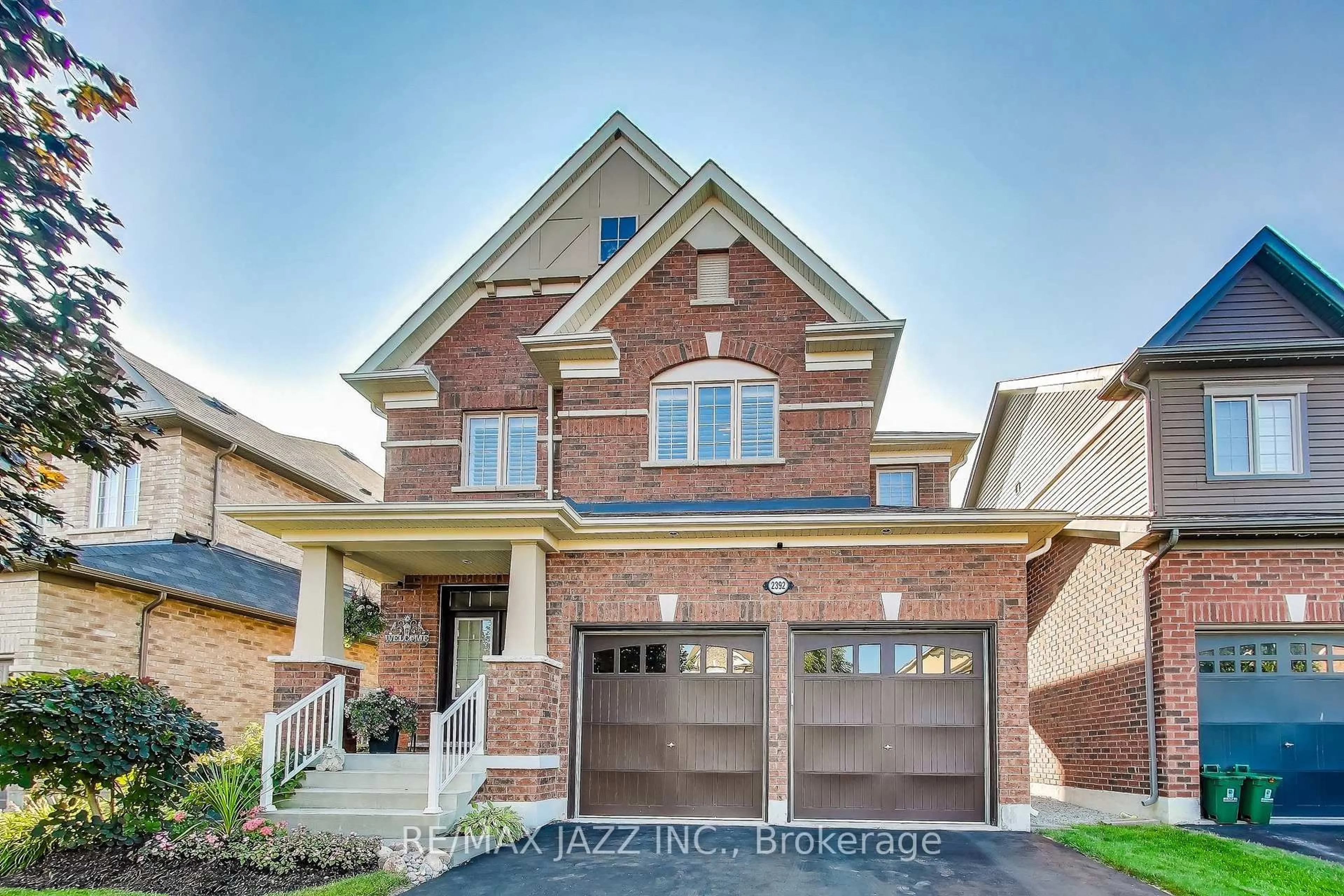 Home with brick exterior material, street for 2392 Secreto Dr, Oshawa Ontario L1L 0H6