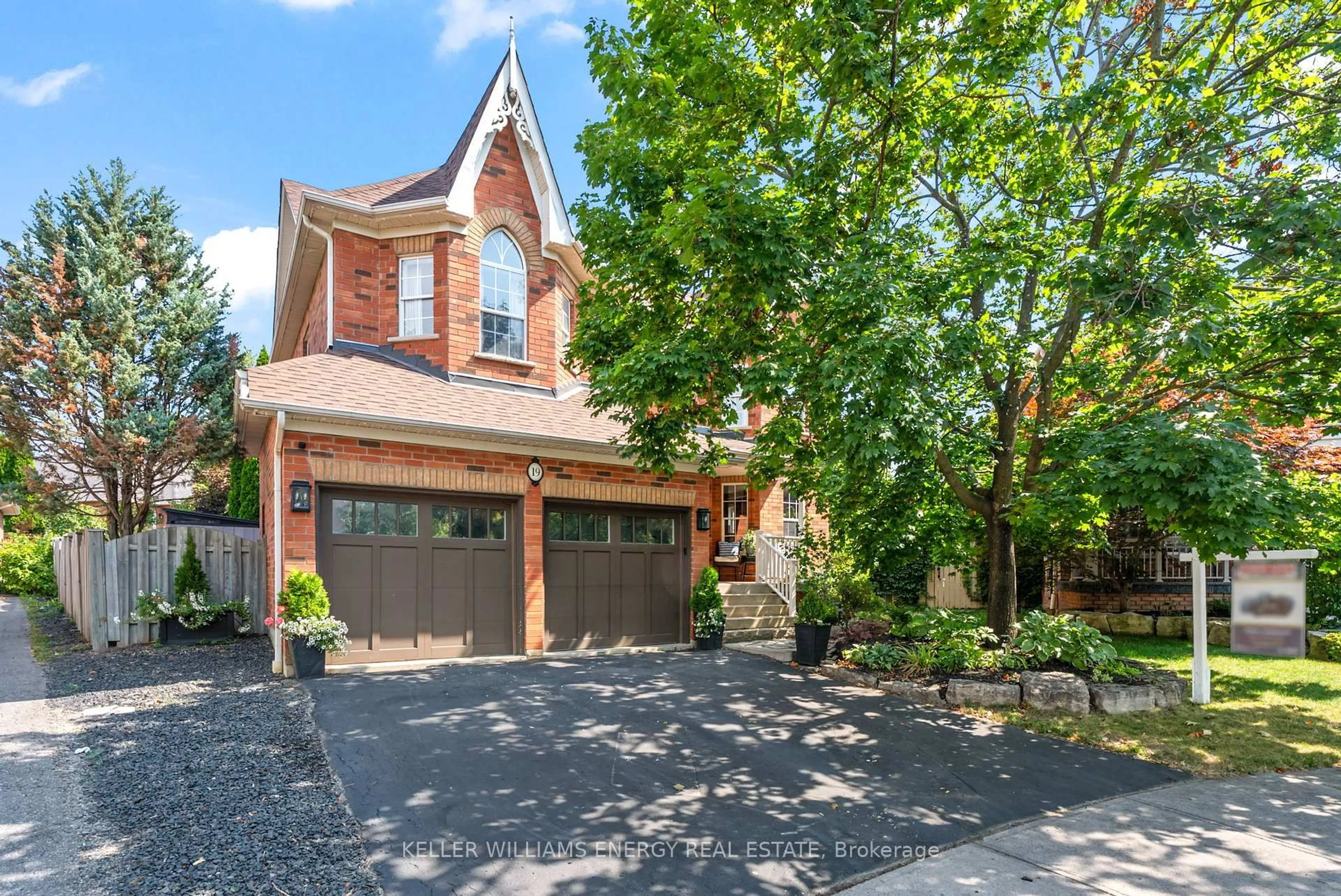 Home with brick exterior material, street for 19 Sturgess Cres, Whitby Ontario L1M 1J9