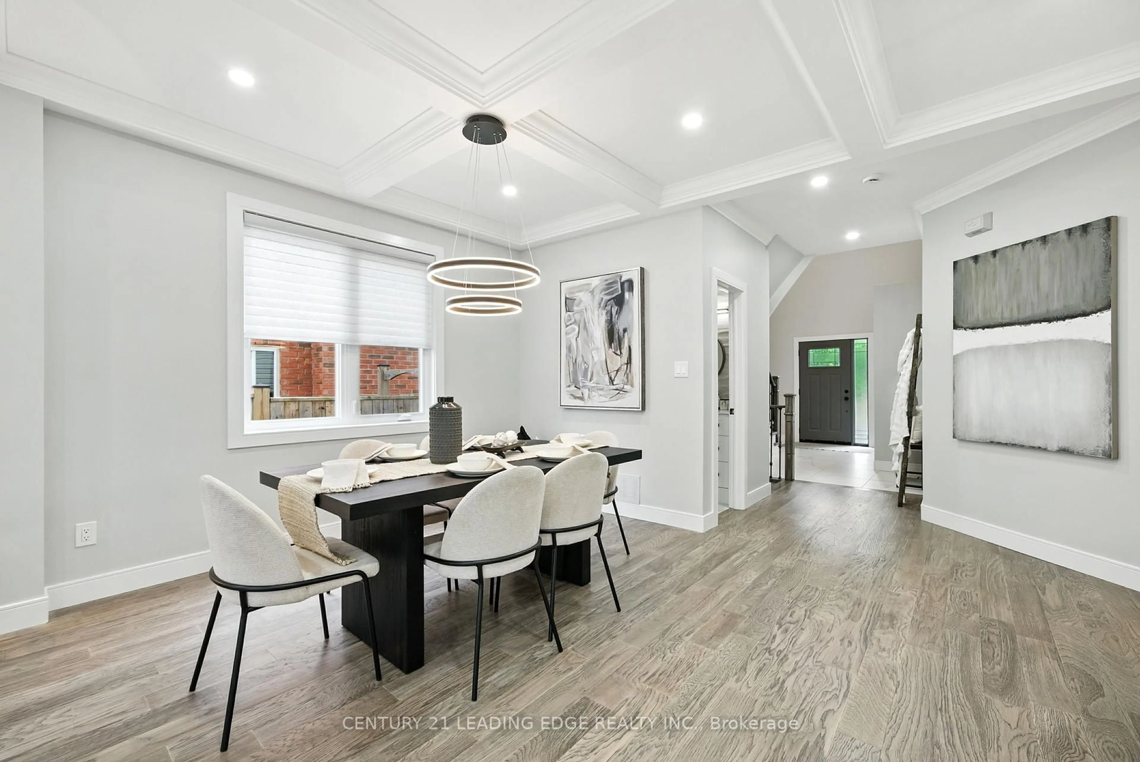 Dining room, ceramic/tile floor for 360 Whitby Shores Greenway, Whitby Ontario L1N 9R8