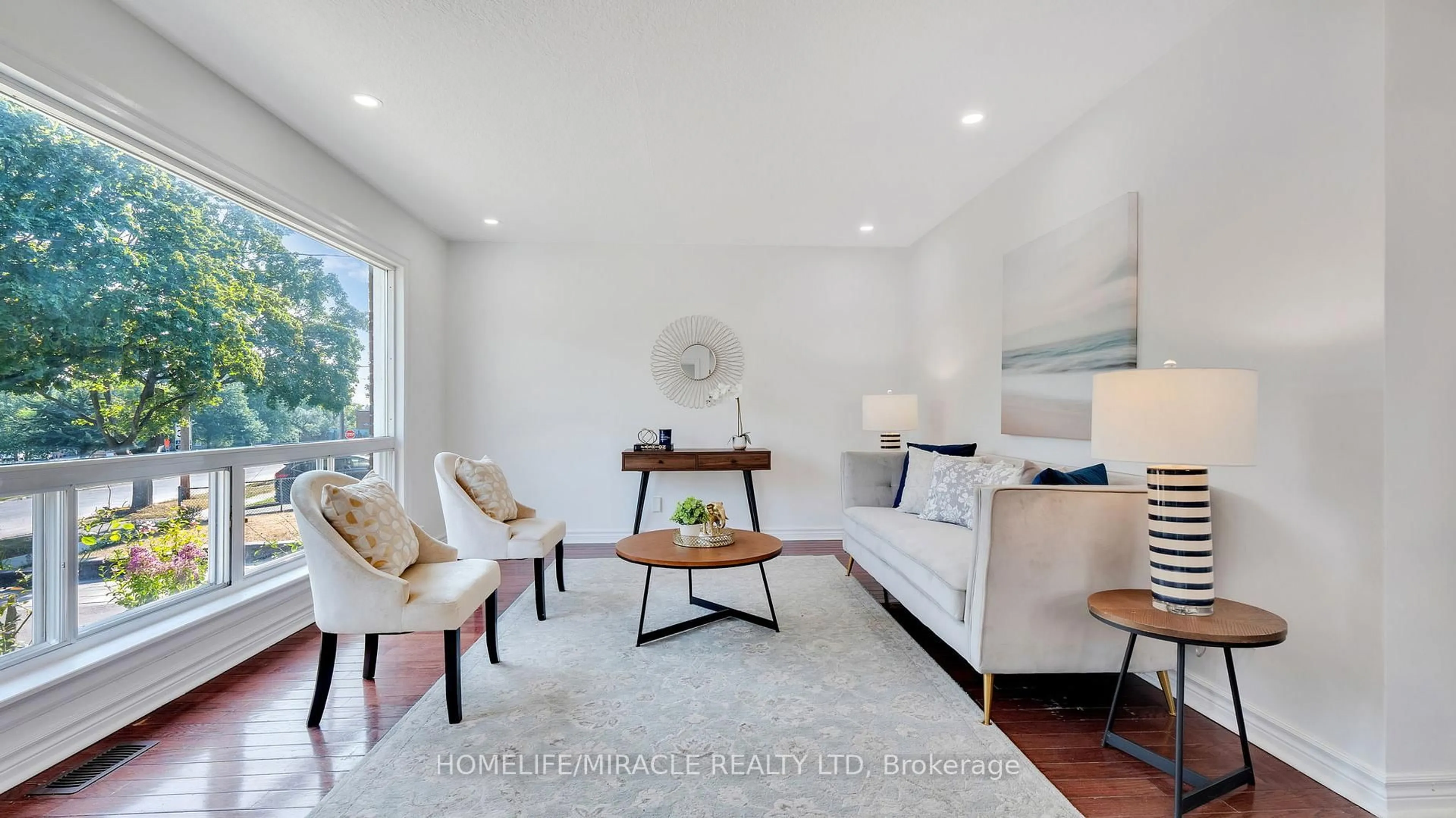 Living room with furniture, ceramic/tile floor for 8 Hollyhedge Dr, Toronto Ontario M1K 3S1