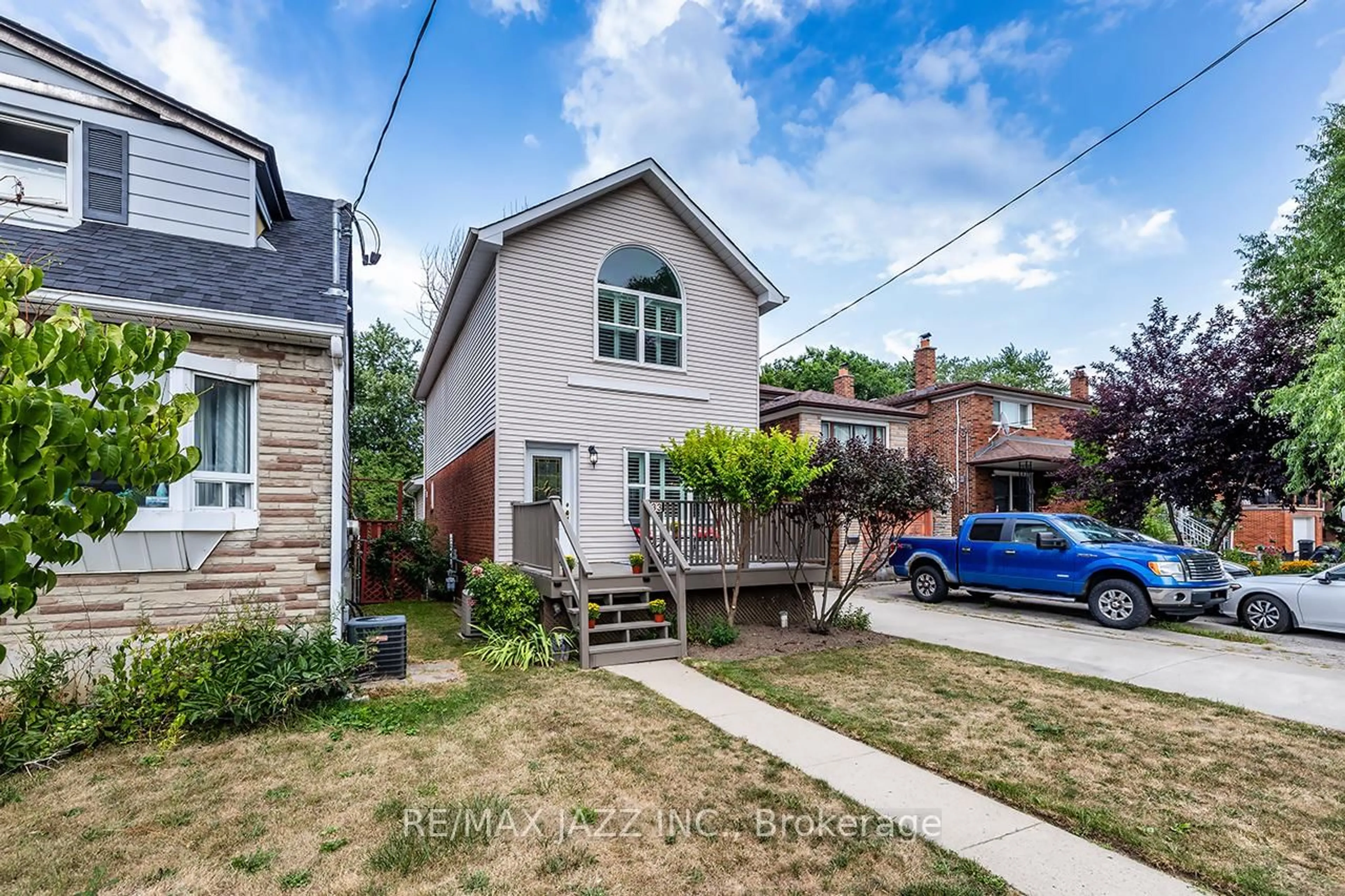 Unknown for 33 South Bonnington Ave, Toronto Ontario M1N 3M2