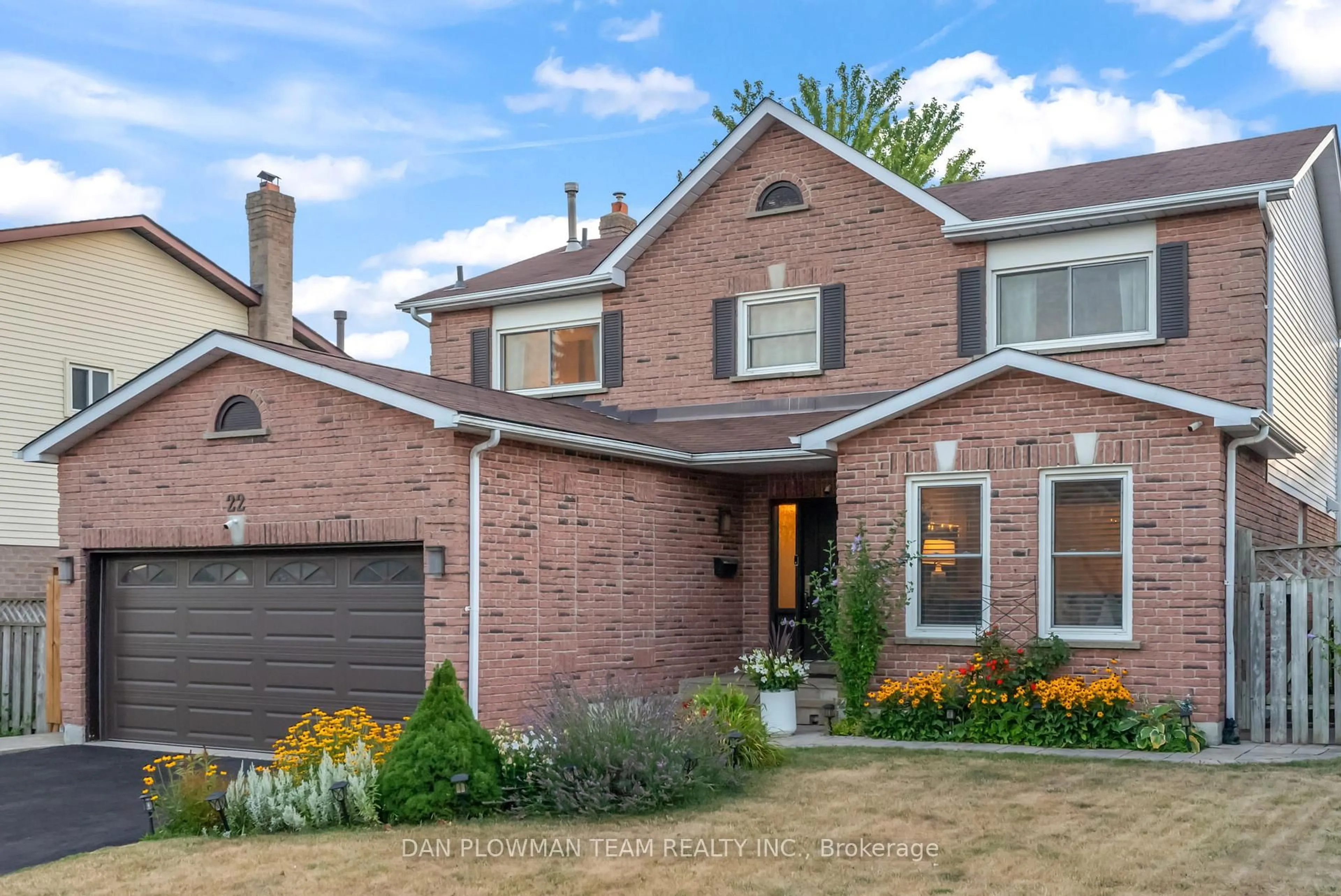 Home with brick exterior material, street for 22 Elmeroy Crt, Whitby Ontario L1N 8A4