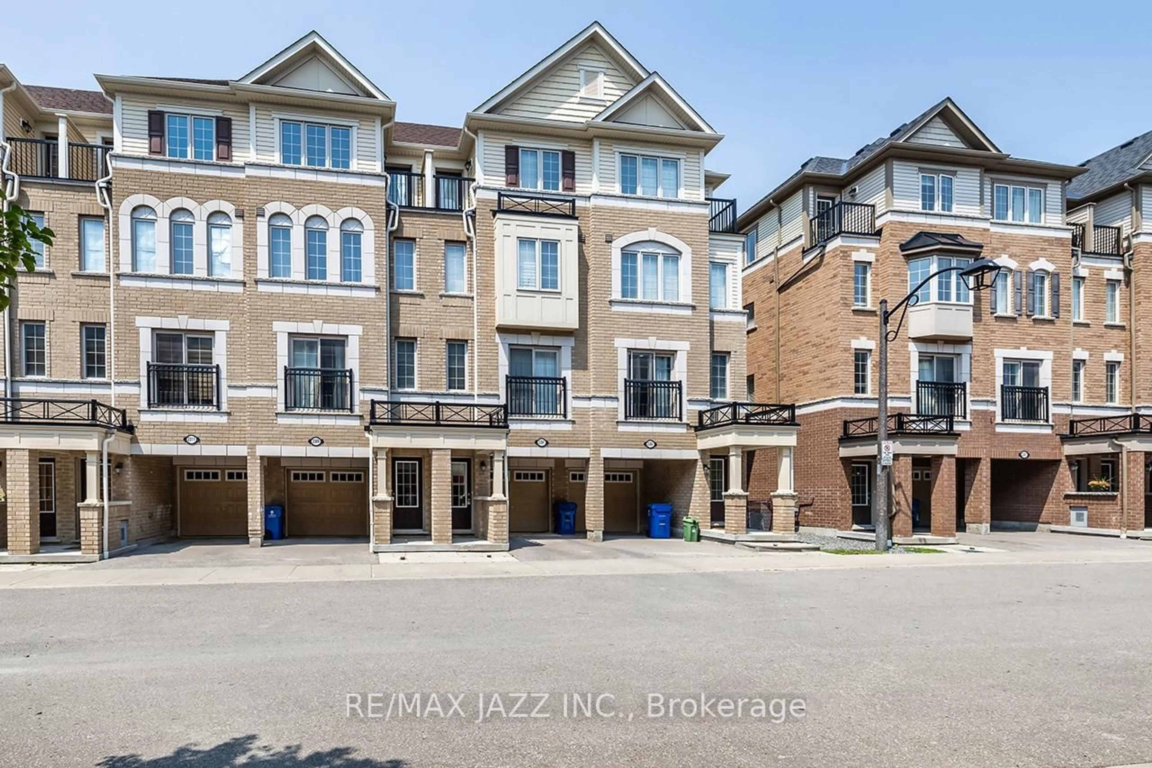 A pic from outside/outdoor area/front of a property/back of a property/a pic from drone, water/lake/river/ocean view for 2307 Chevron Prince Path, Oshawa Ontario L1L 0K8