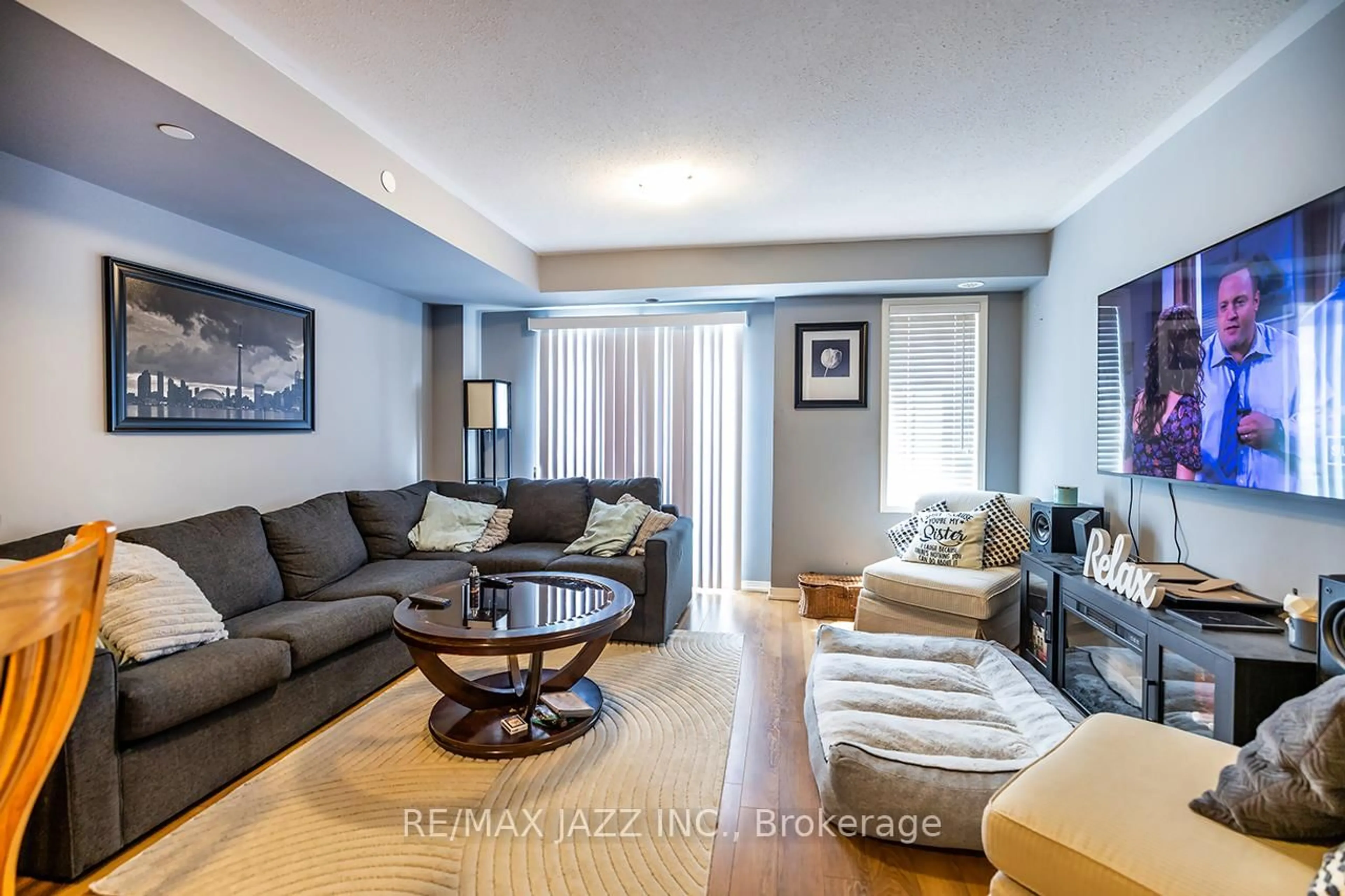 Living room with furniture, unknown for 2307 Chevron Prince Path, Oshawa Ontario L1L 0K8