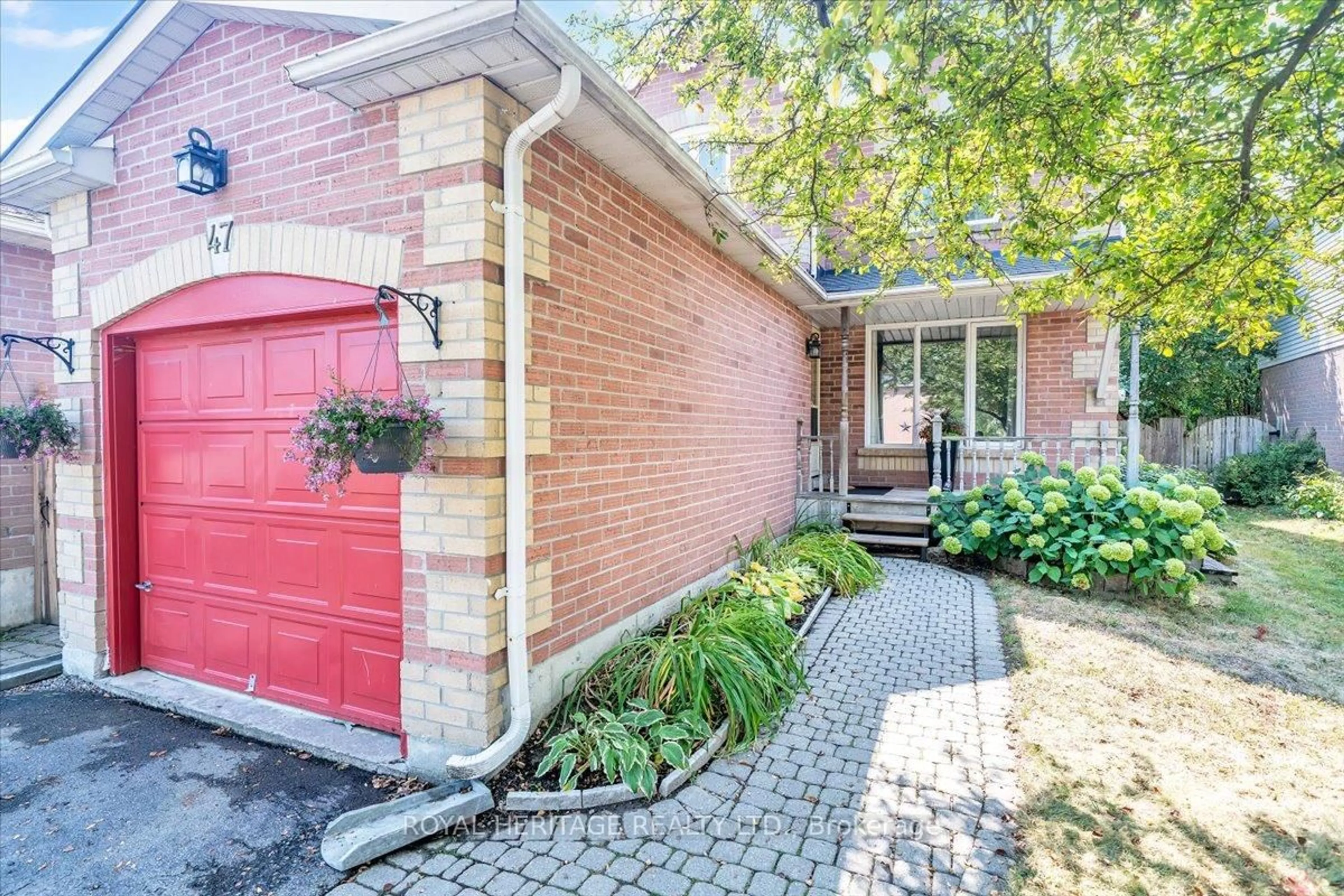 Home with brick exterior material, street for 47 Yorkville Dr, Clarington Ontario L1E 2A7