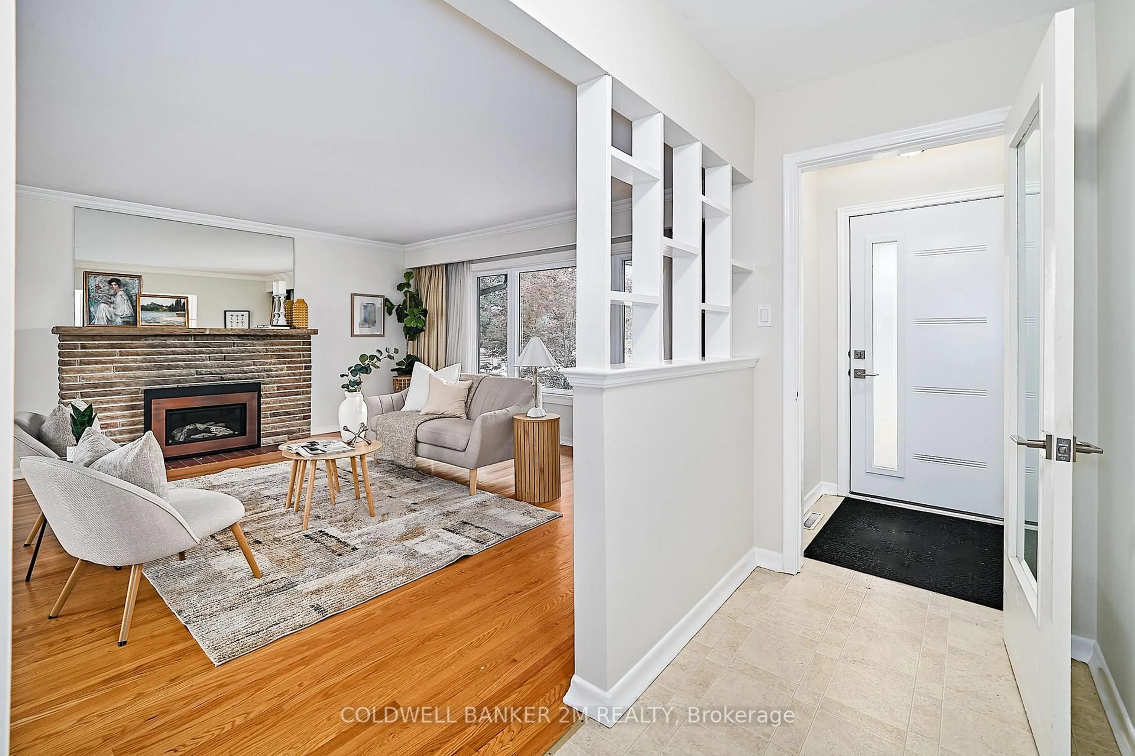 Indoor entryway for 41 Roosevelt Ave, Ajax Ontario L1S 2L5