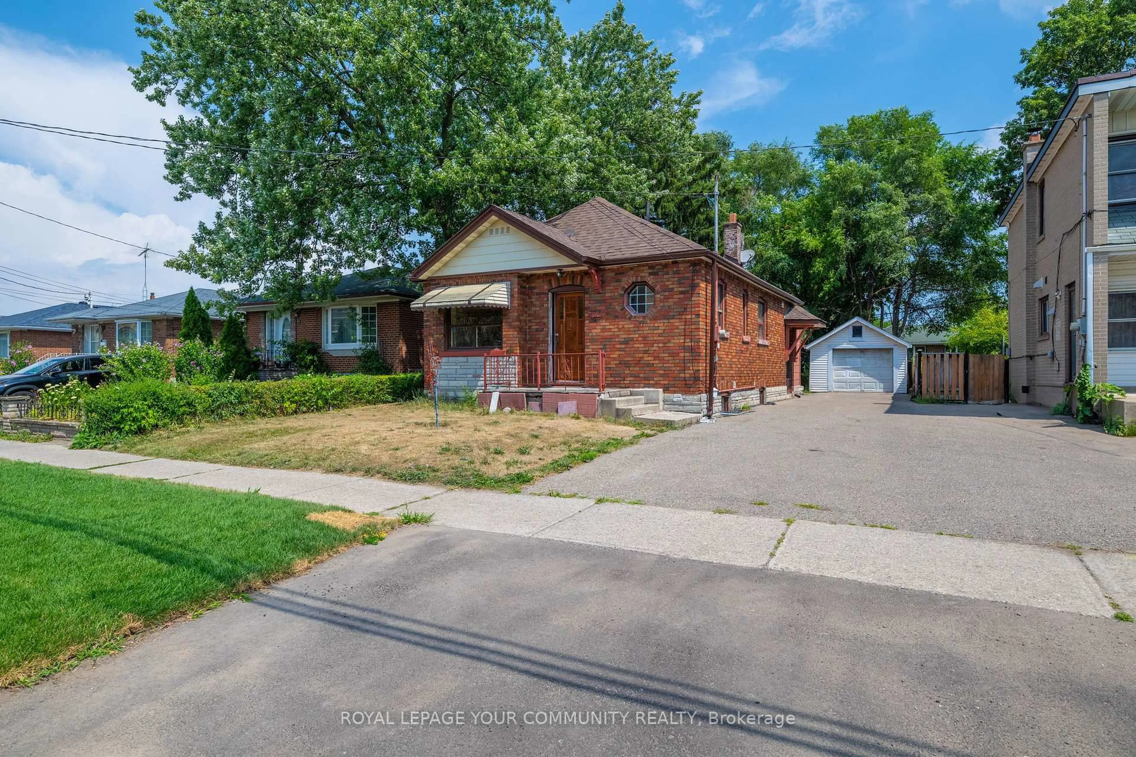 Home with brick exterior material, street for 531 Birchmount Rd, Toronto Ontario M1K 1P1