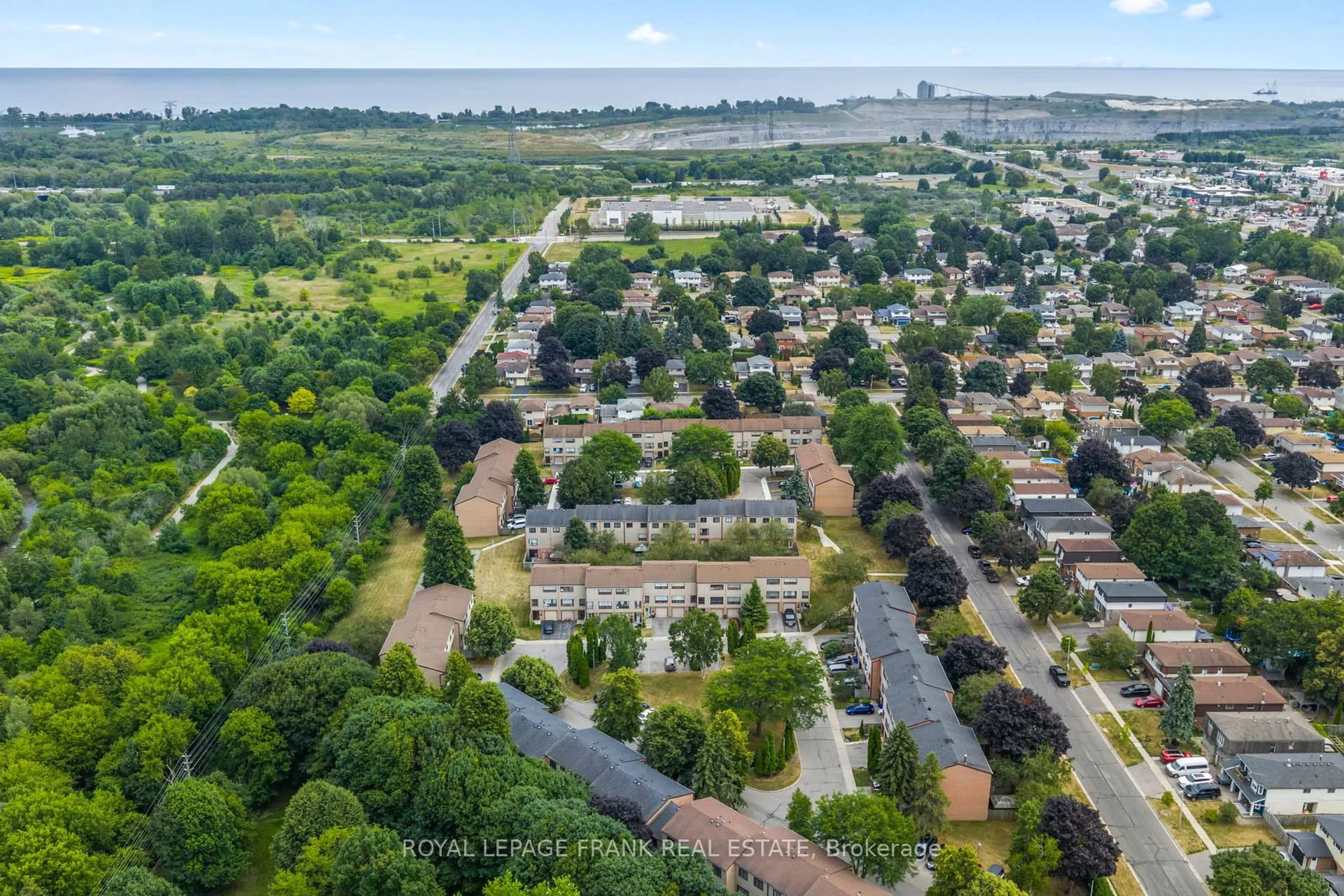 A pic from outside/outdoor area/front of a property/back of a property/a pic from drone, unknown for 9 The Bridle Path, Clarington Ontario L1C 3W1