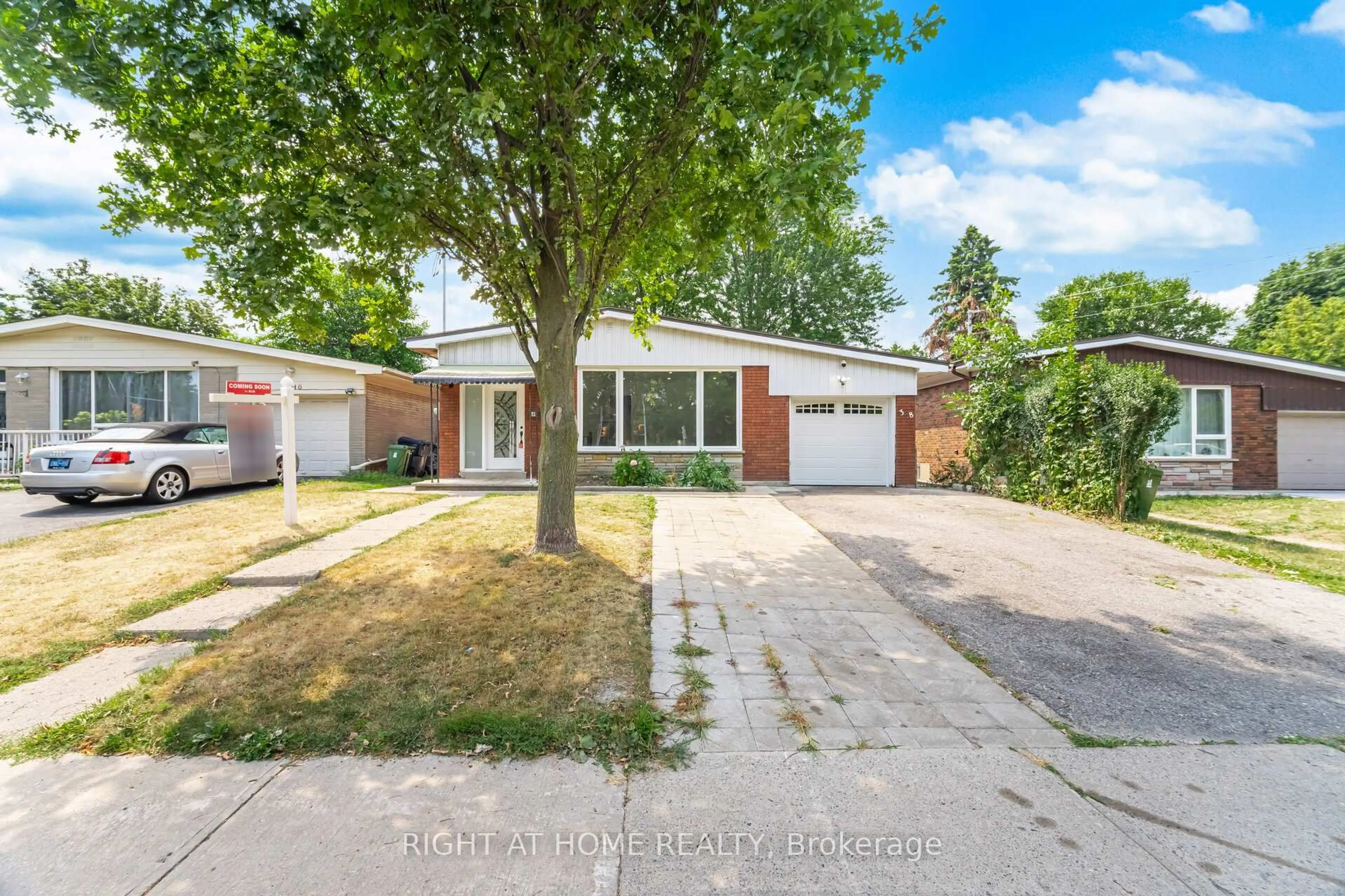 Unknown for 348 Bellamy Rd, Toronto Ontario M1H 1E8