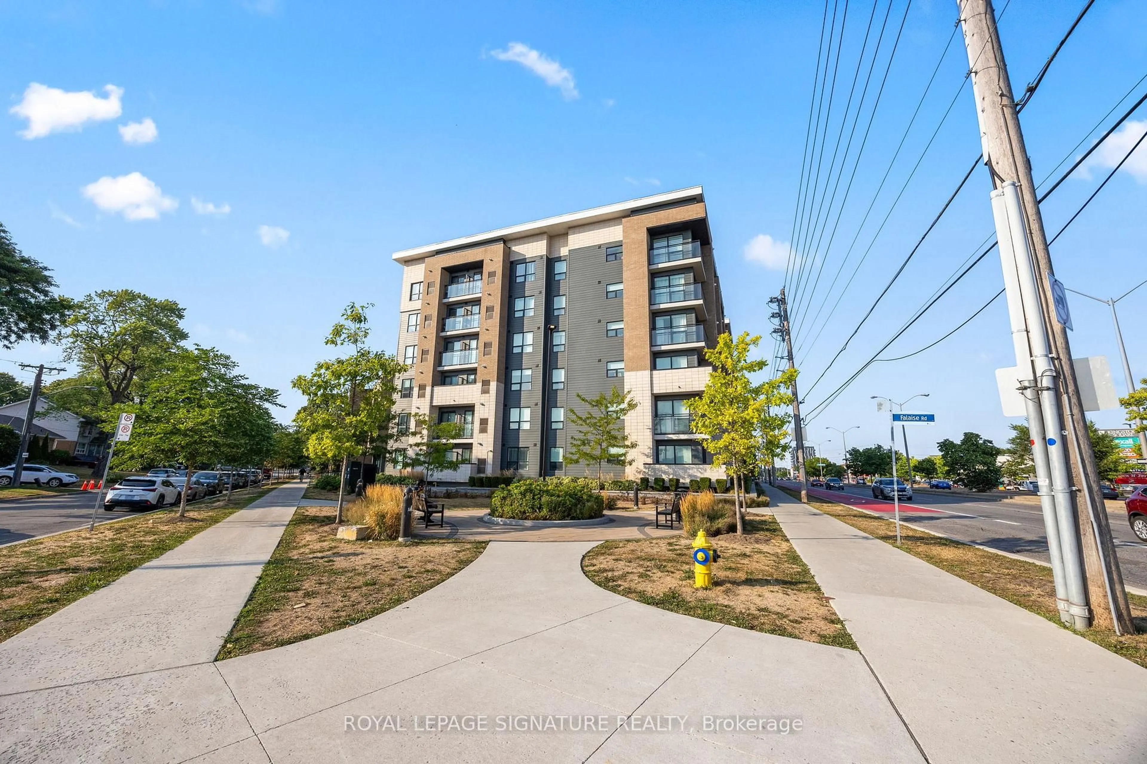 Unknown for 1 Falaise Rd #214, Toronto Ontario M1E 0B9