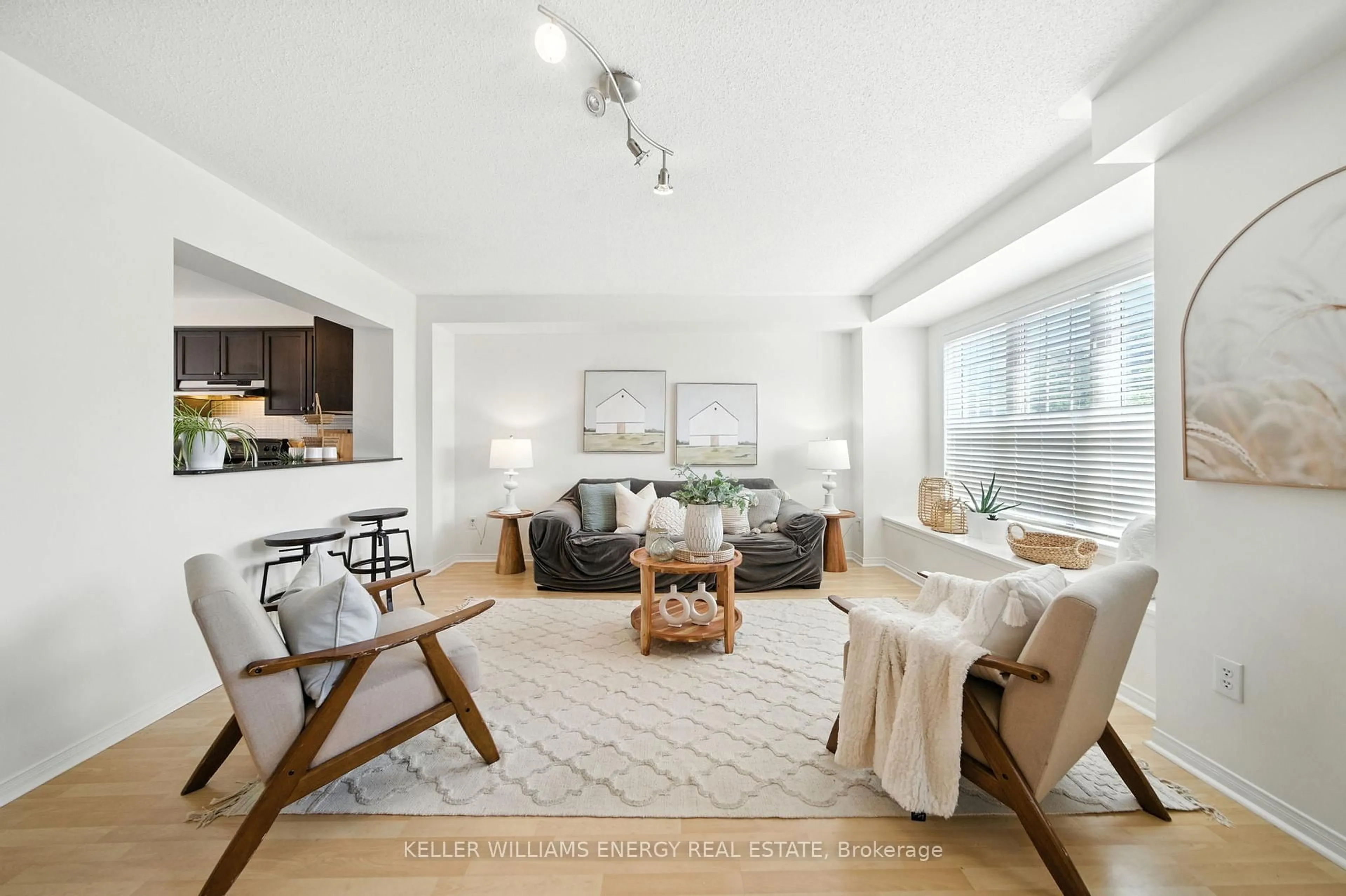 Living room with furniture, unknown for 1790 Finch Ave #15, Pickering Ontario L1V 0A1