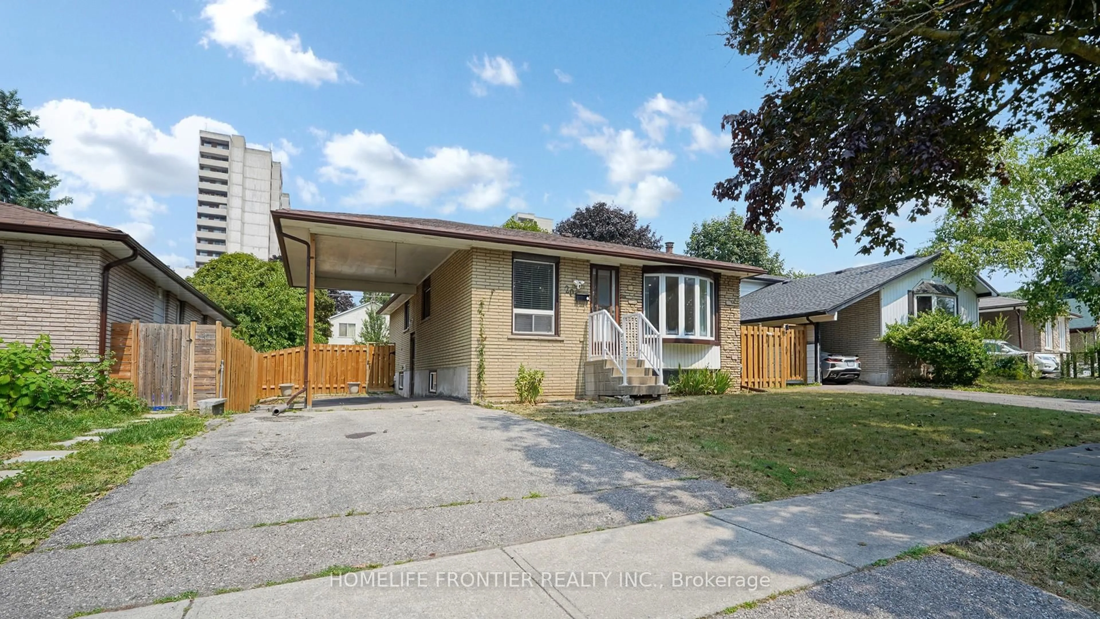 Home with vinyl exterior material, street for 20 Emperor St, Ajax Ontario L1S 1M7