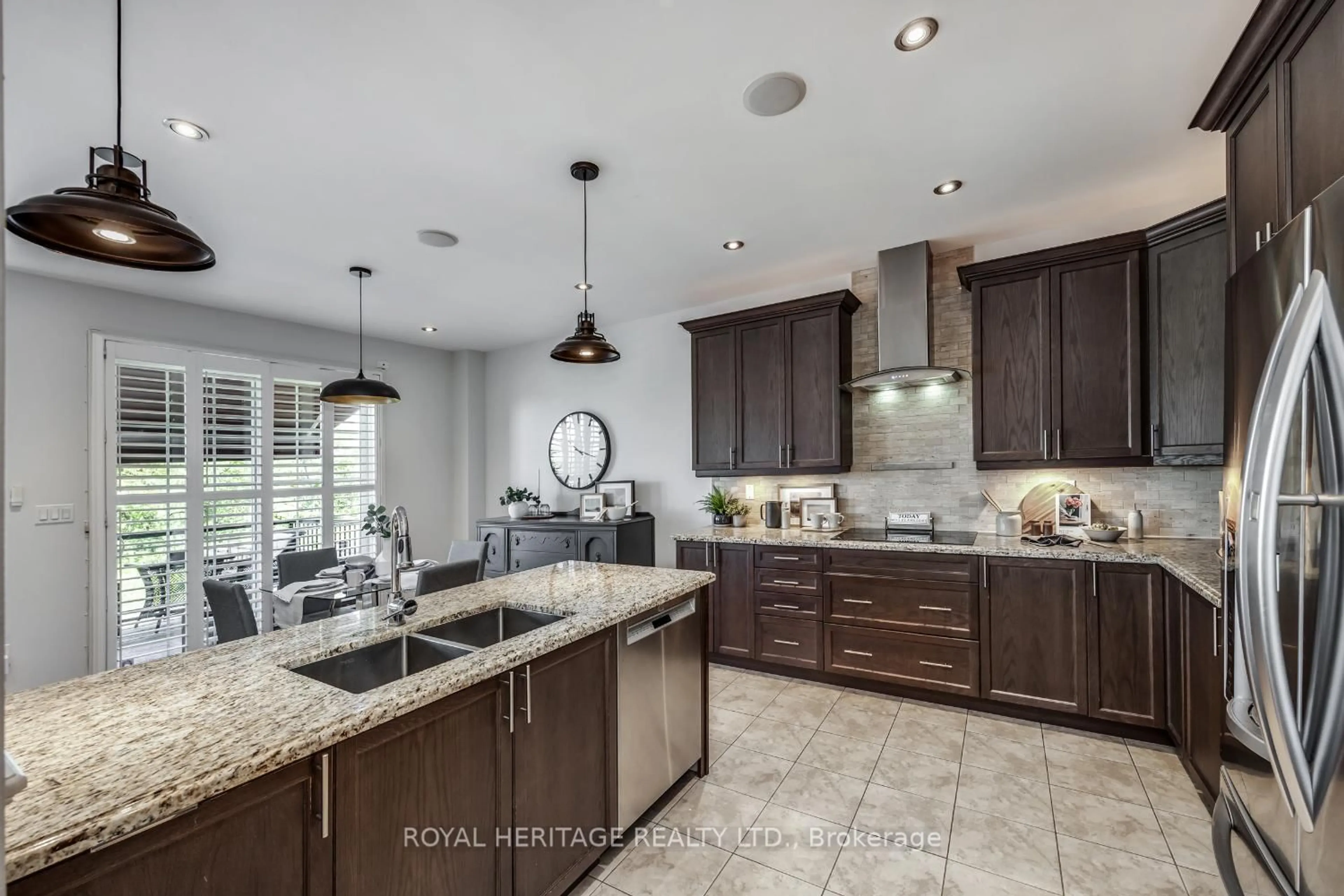 Open concept kitchen, ceramic/tile floor for 2341 Secreto Dr, Oshawa Ontario L1L 0H5