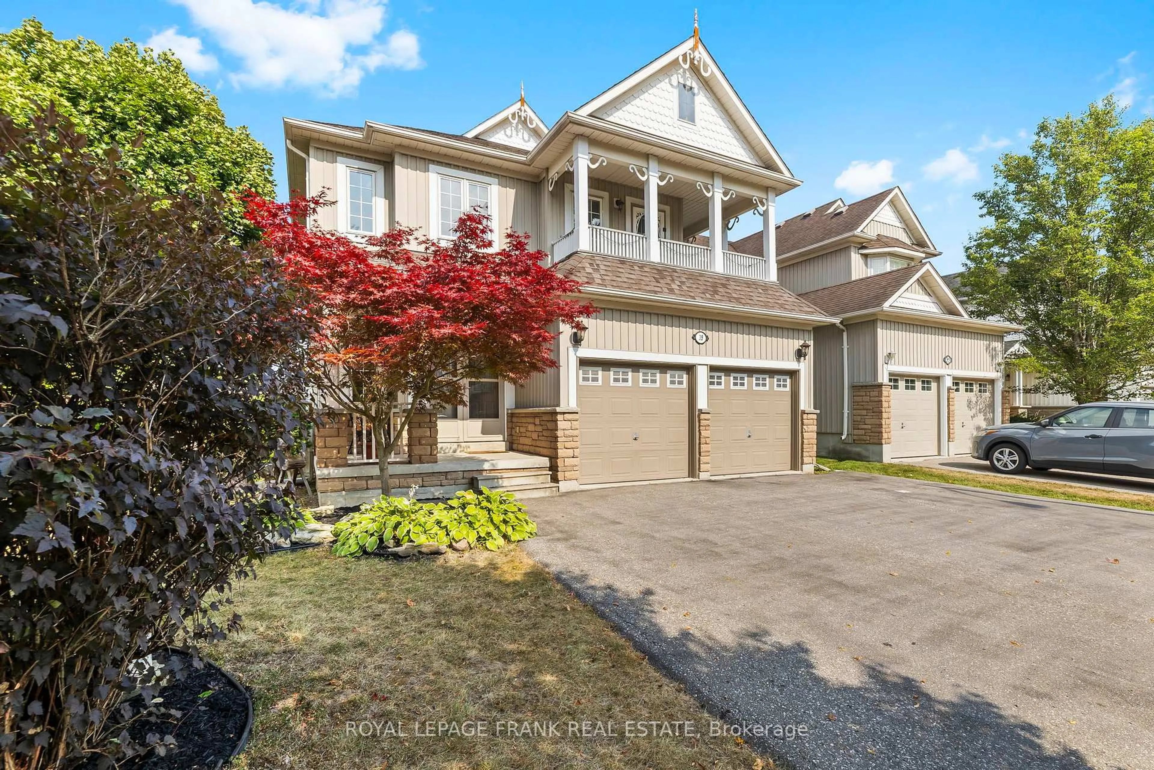 Home with vinyl exterior material, street for 39 Cutler Dr, Clarington Ontario L1B 1M4