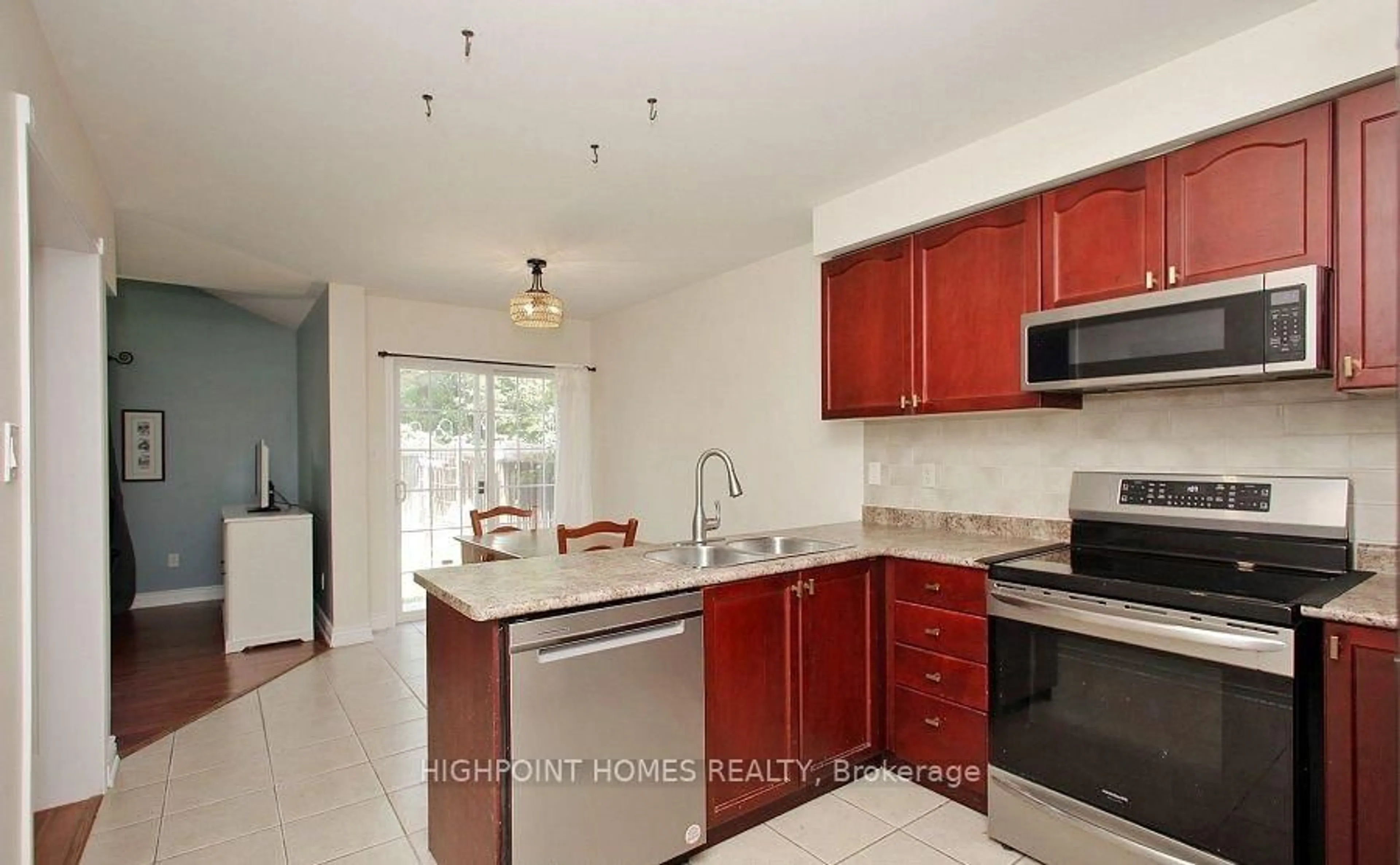 Unknown for 50 Beachgrove Cres, Whitby Ontario L1R 3G3