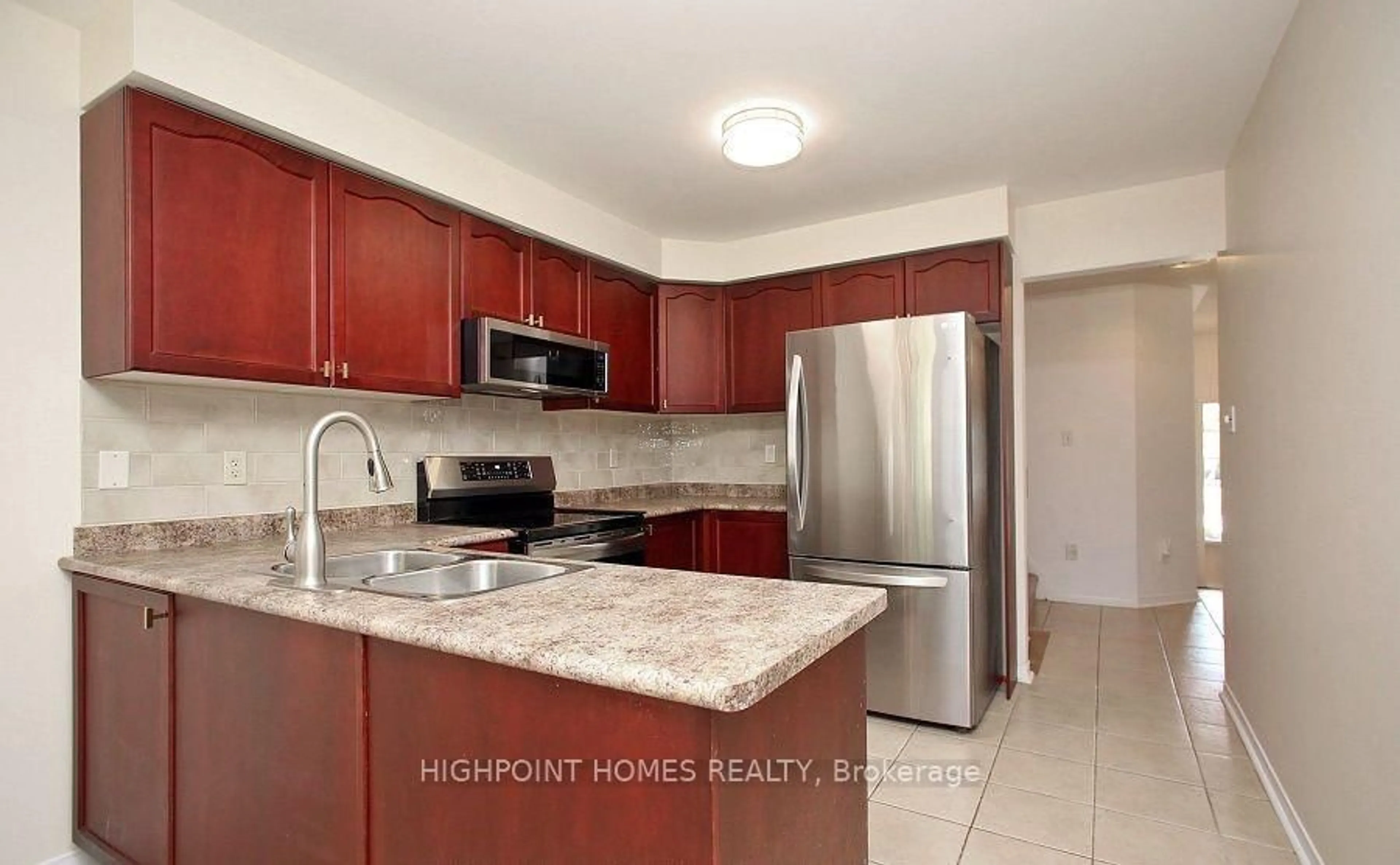 Standard kitchen, unknown for 50 Beachgrove Cres, Whitby Ontario L1R 3G3