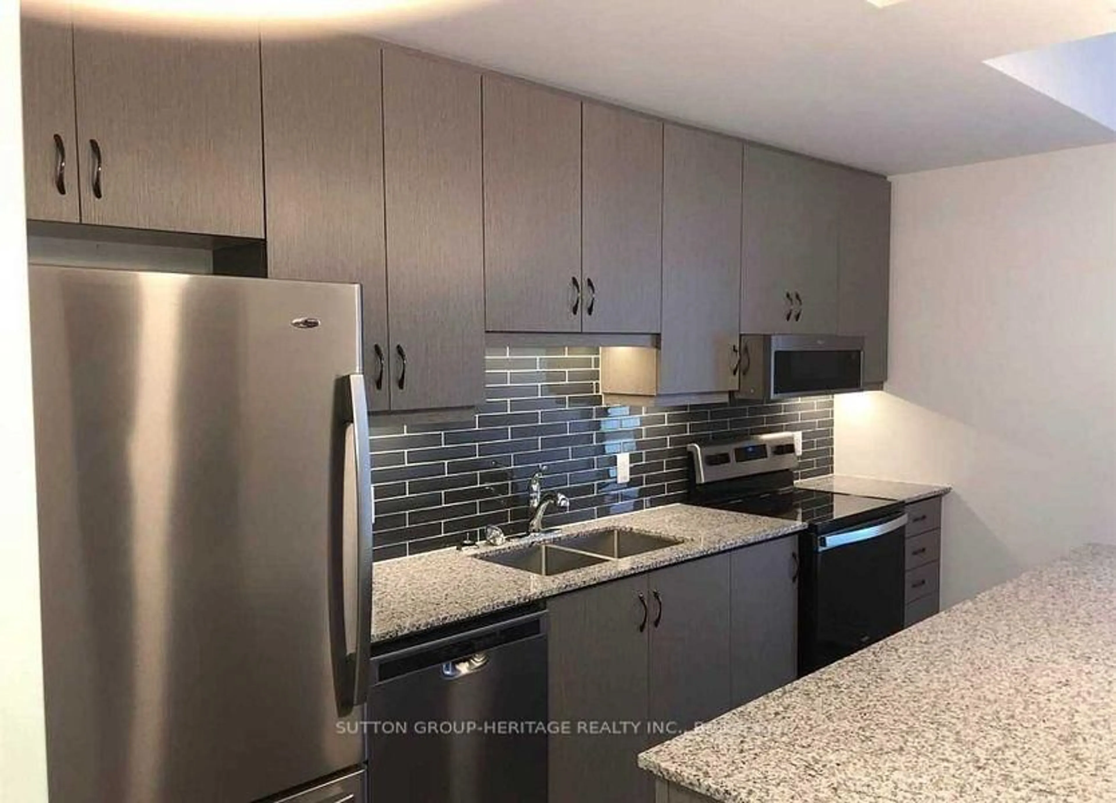 Unknown for 109 King Ave #403, Clarington Ontario L1B 1H3