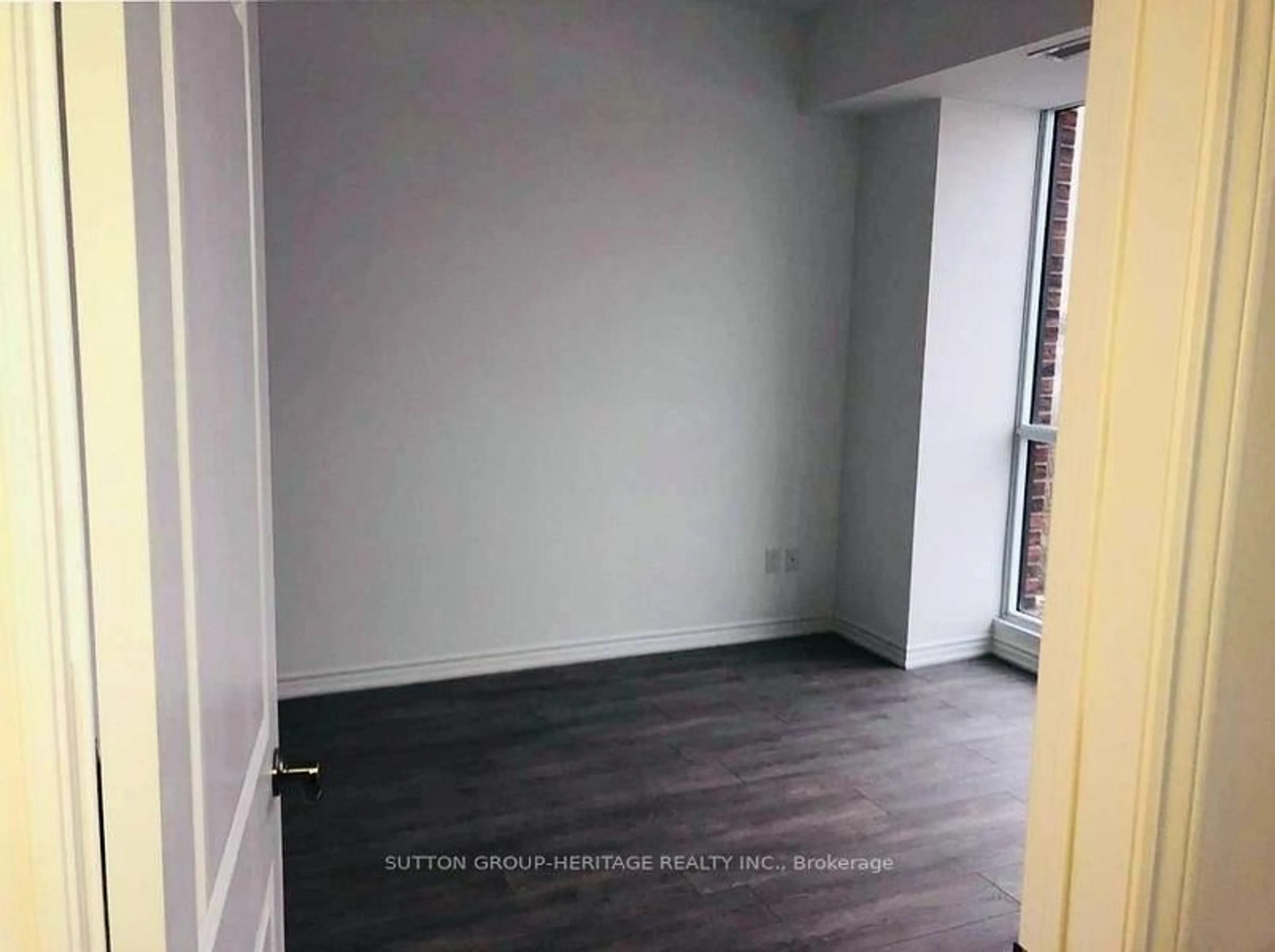 A pic of a room for 109 King Ave #403, Clarington Ontario L1B 1H3