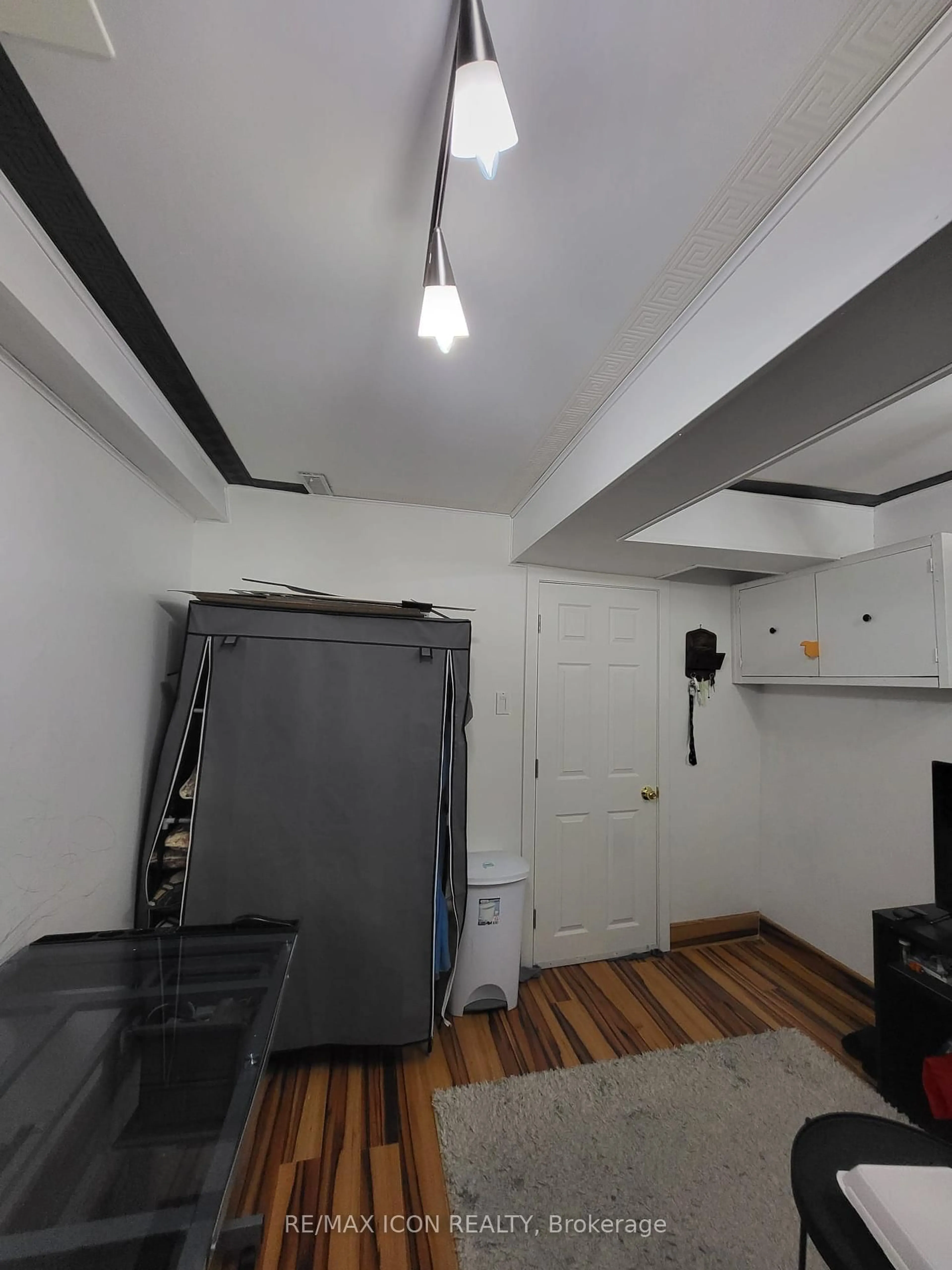 A pic of a room for 351 Trudelle St, Toronto Ontario M1J 3J9