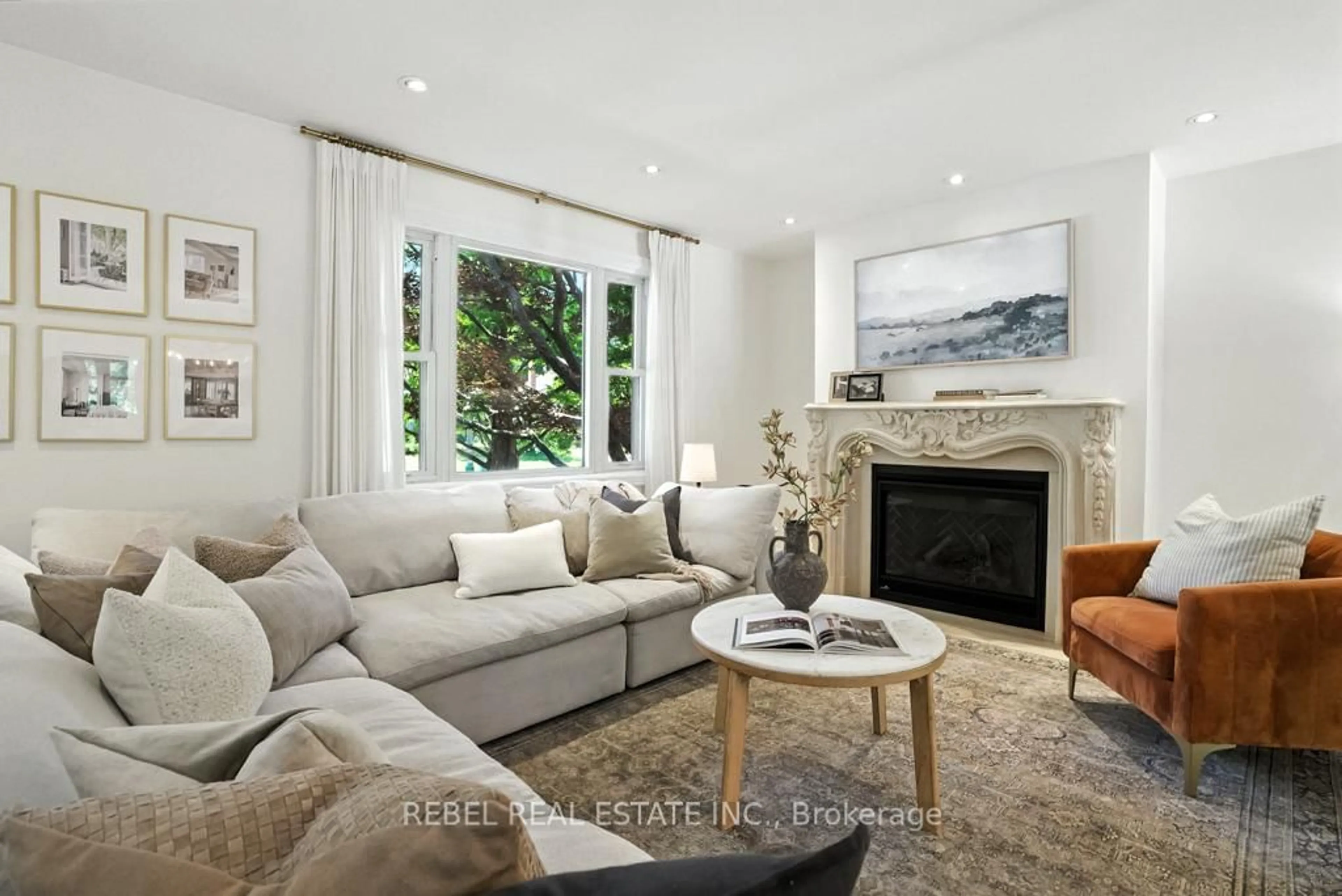 Living room with furniture, unknown for 831 Mary St, Oshawa Ontario L1G 5G5