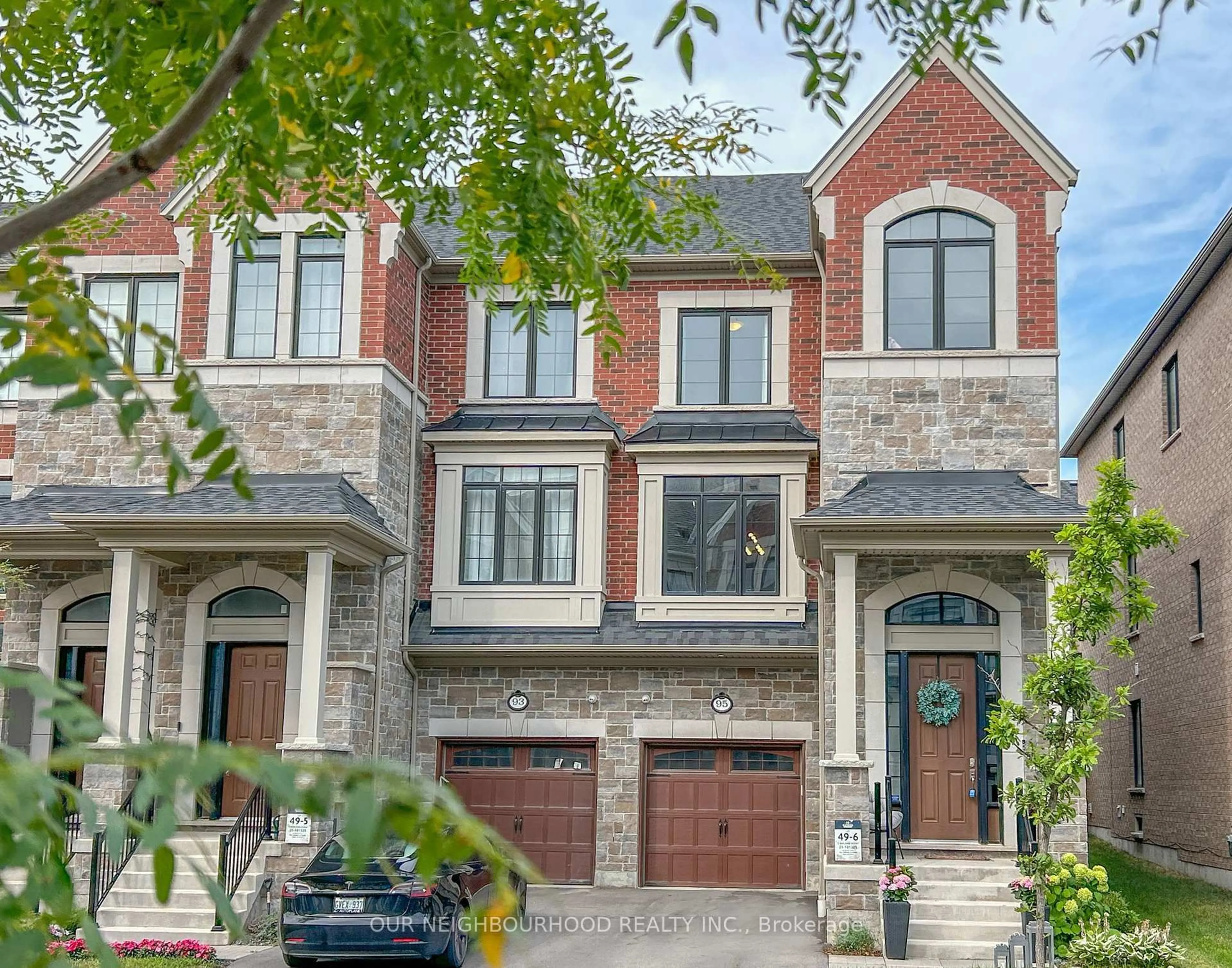 Home with brick exterior material, street for 95 Dorian Dr, Whitby Ontario L1P 0C8