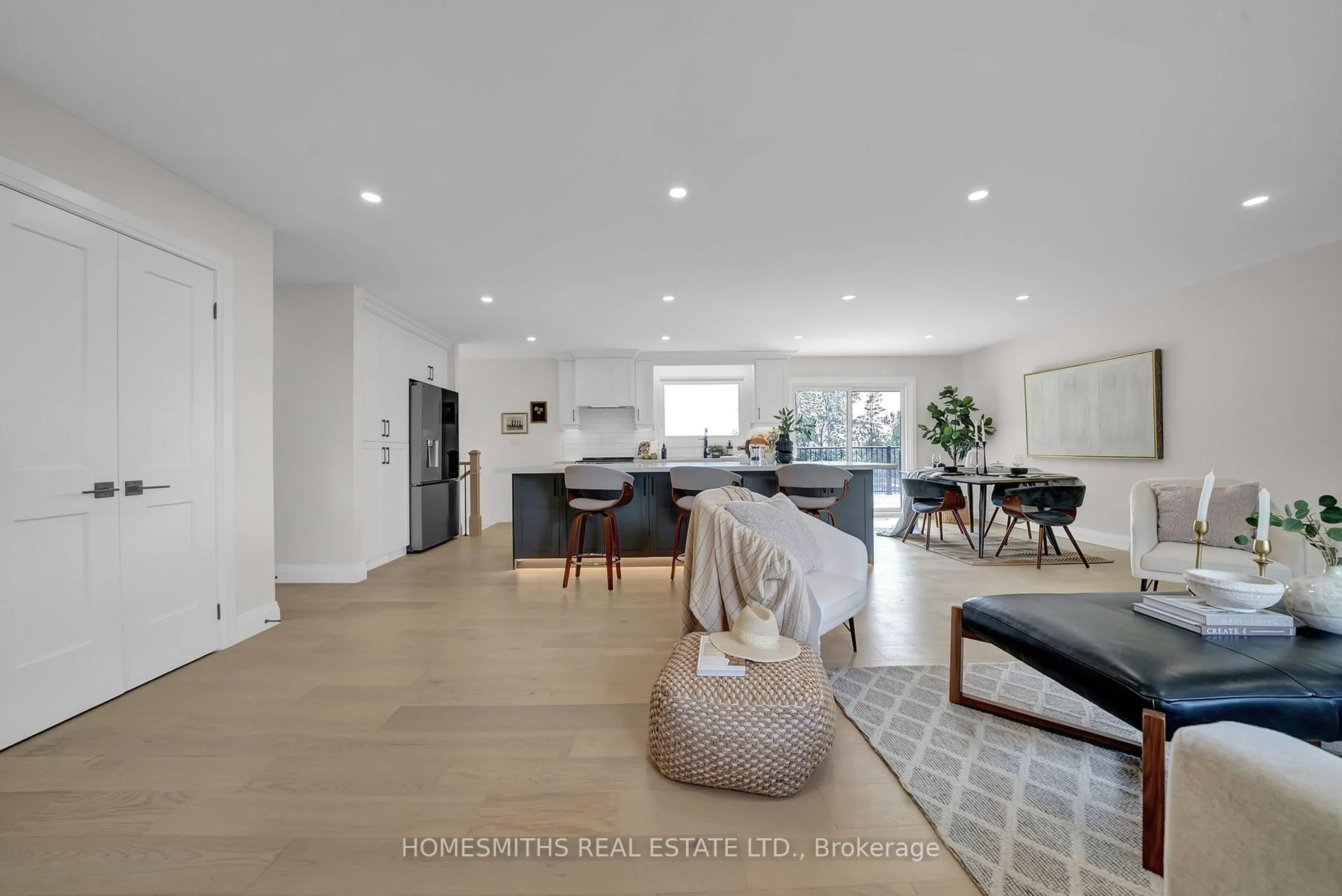 Open concept kitchen, unknown for 4433 Hill St, Clarington Ontario L0A 1J0