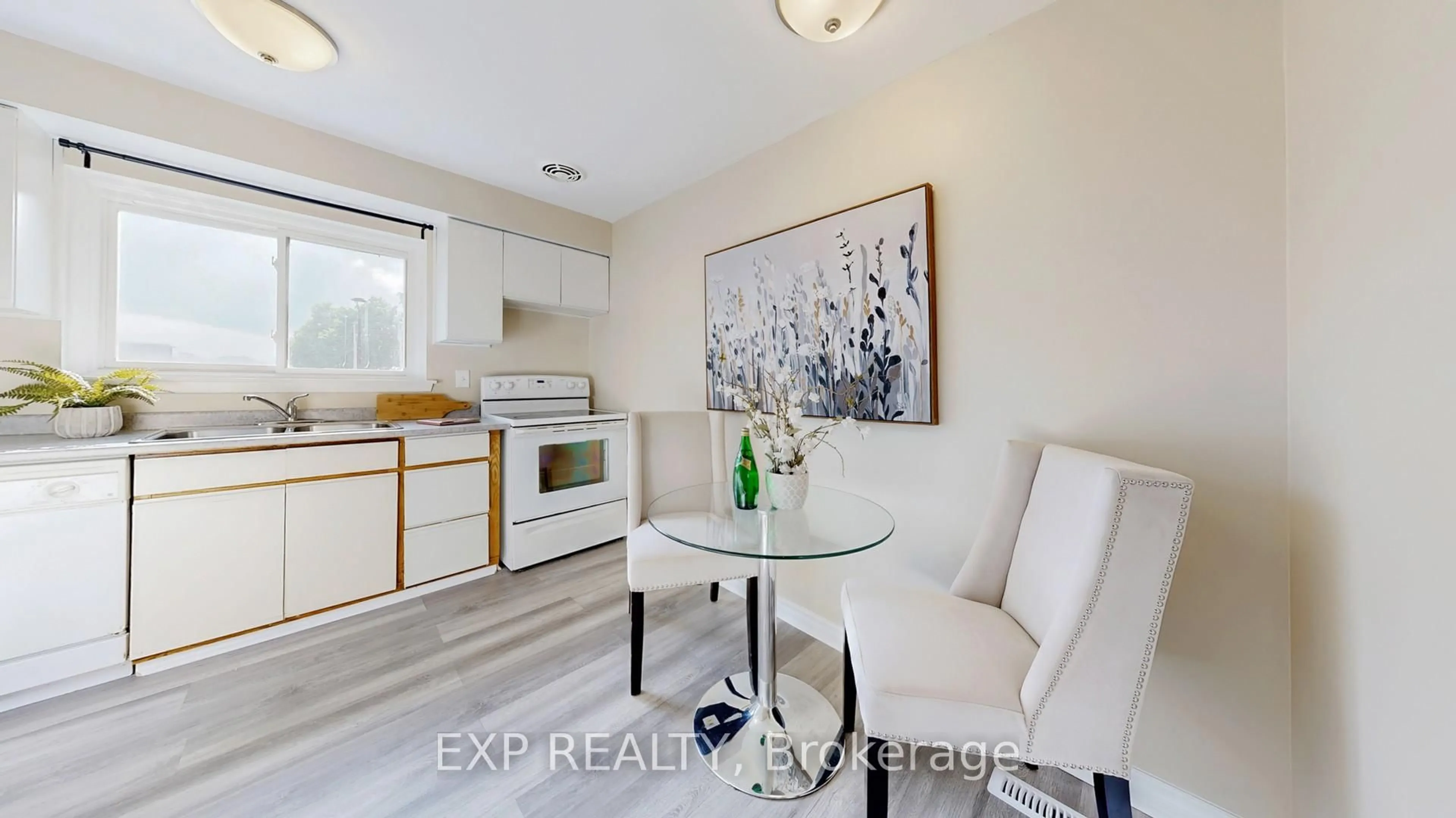 Unknown for 1235 Radom St #70, Pickering Ontario L1W 1J3