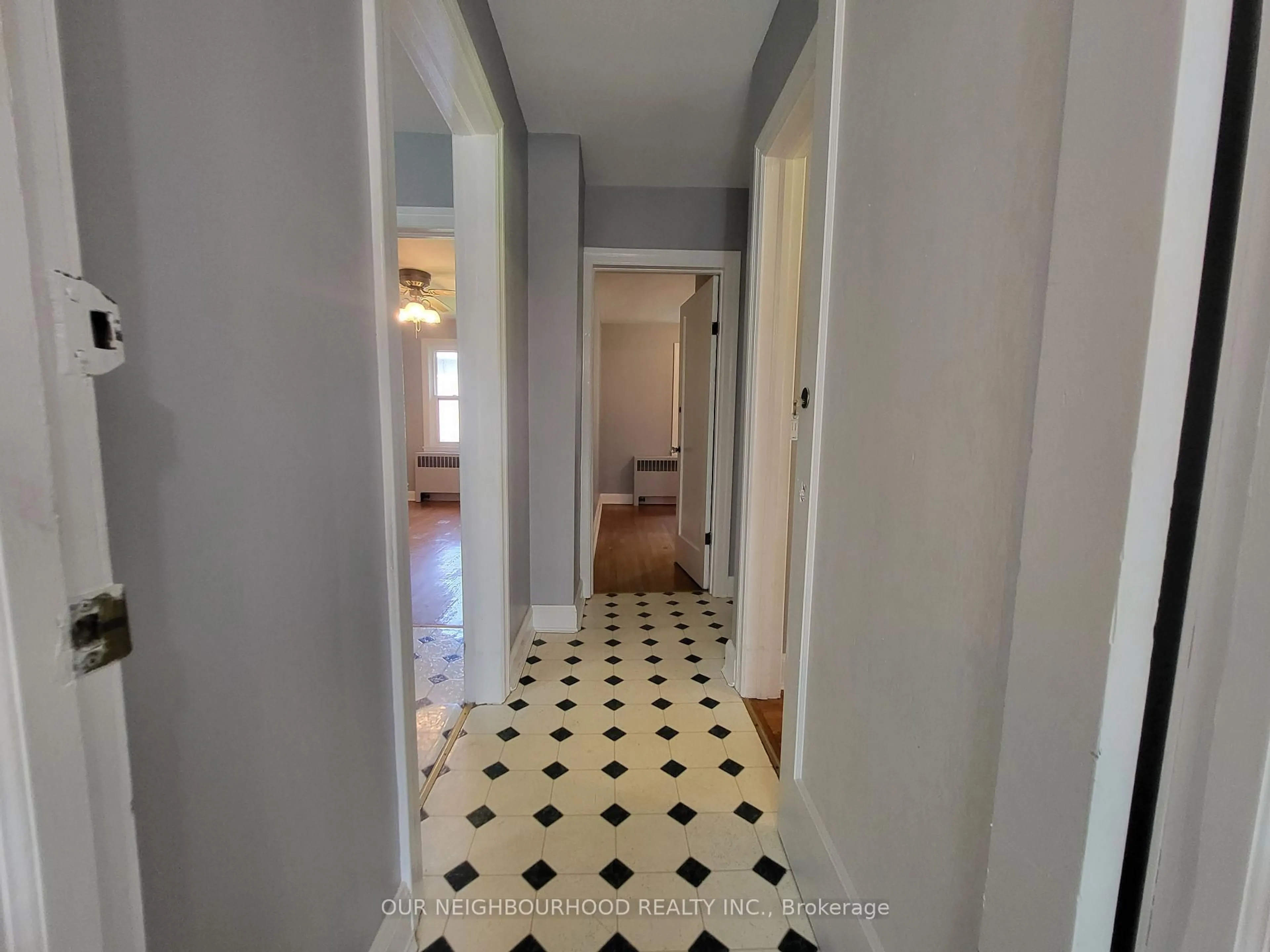 Unknown for 221 Liberty St, Clarington Ontario L1C 2M6