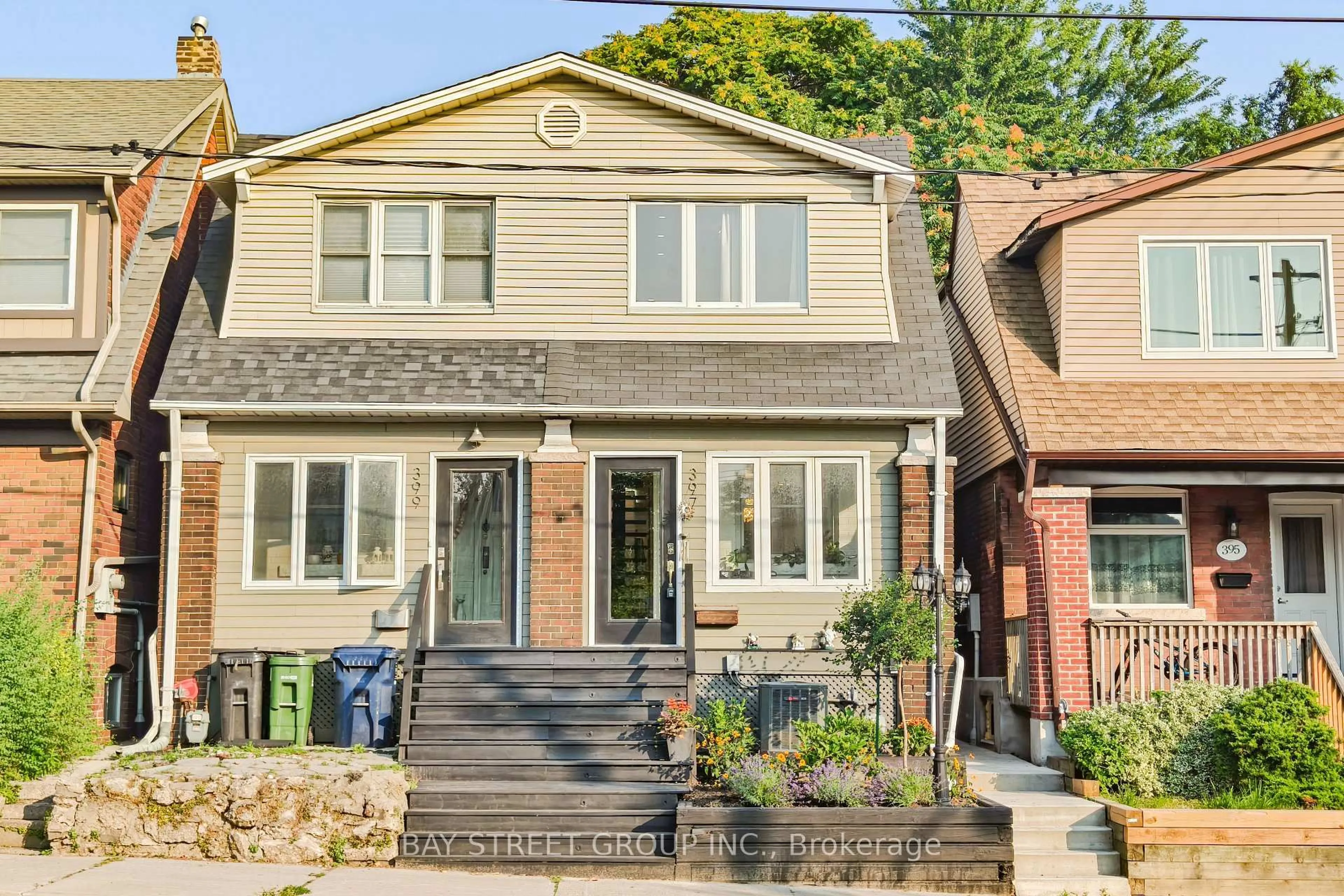 Home with brick exterior material, street for 397 Kingston Rd, Toronto Ontario M4L 1V1