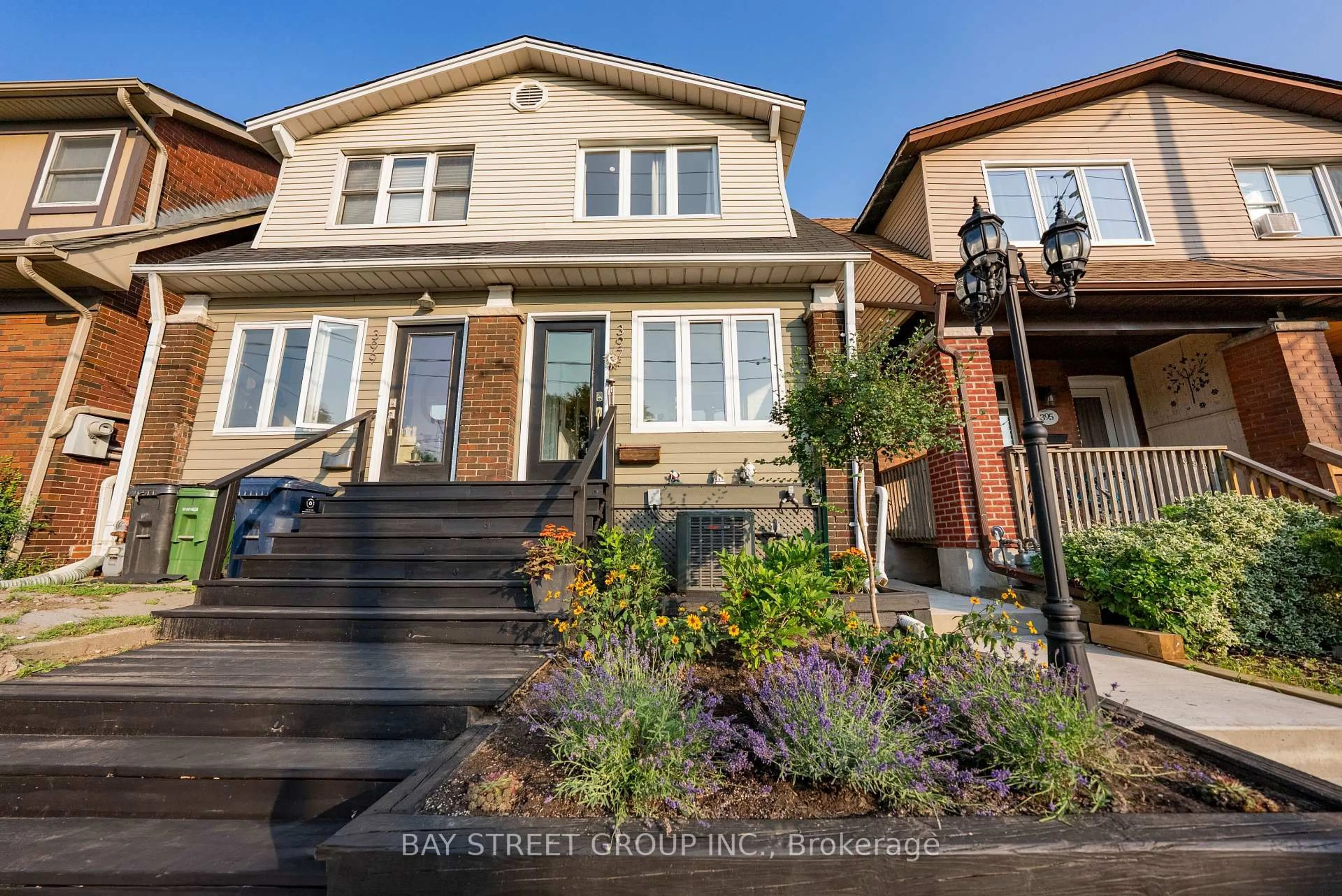 Home with brick exterior material, street for 397 Kingston Rd, Toronto Ontario M4L 1V1