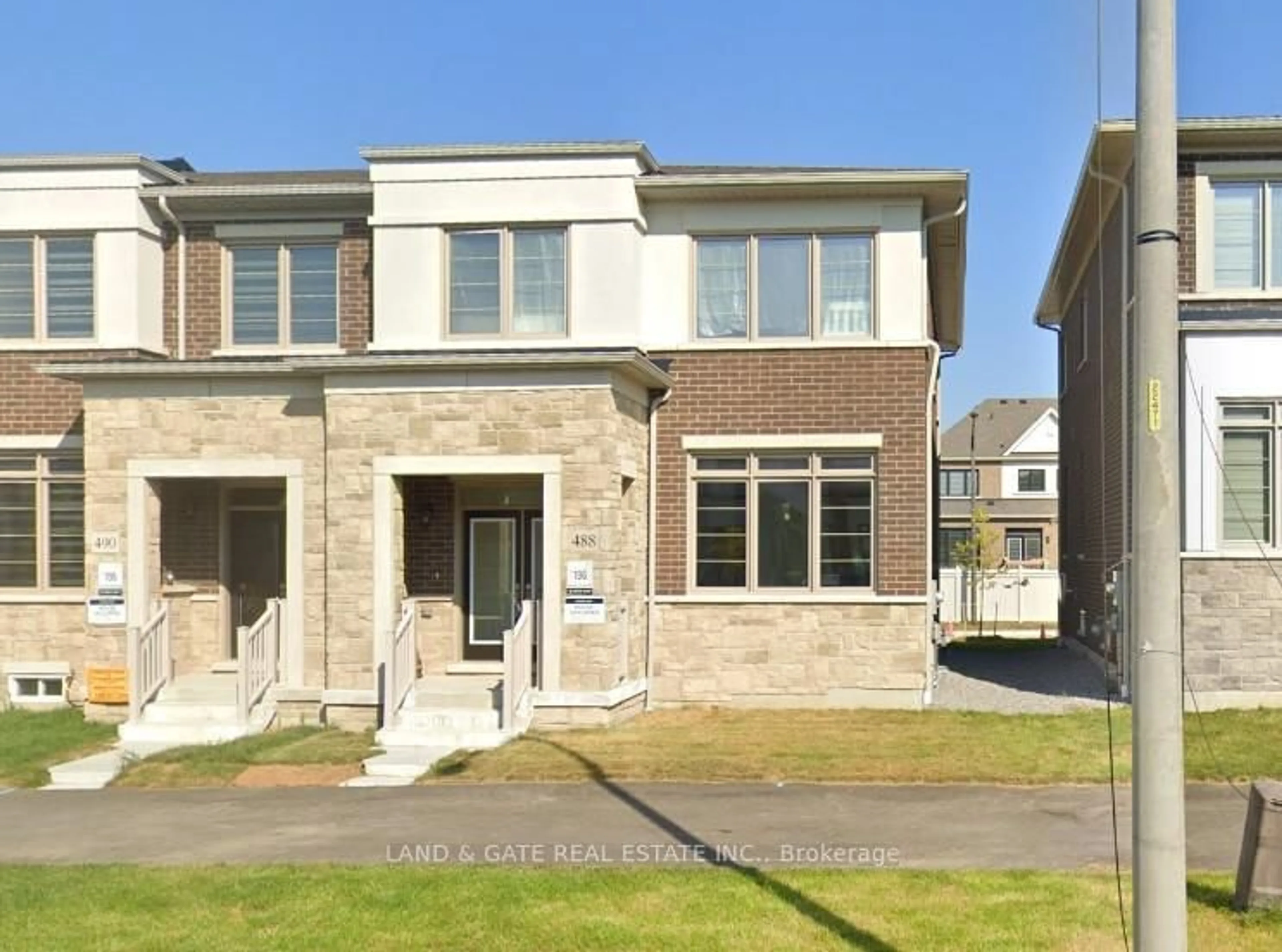 Home with brick exterior material, street for 488 Twin Streams Rd, Whitby Ontario L1P 1Y2