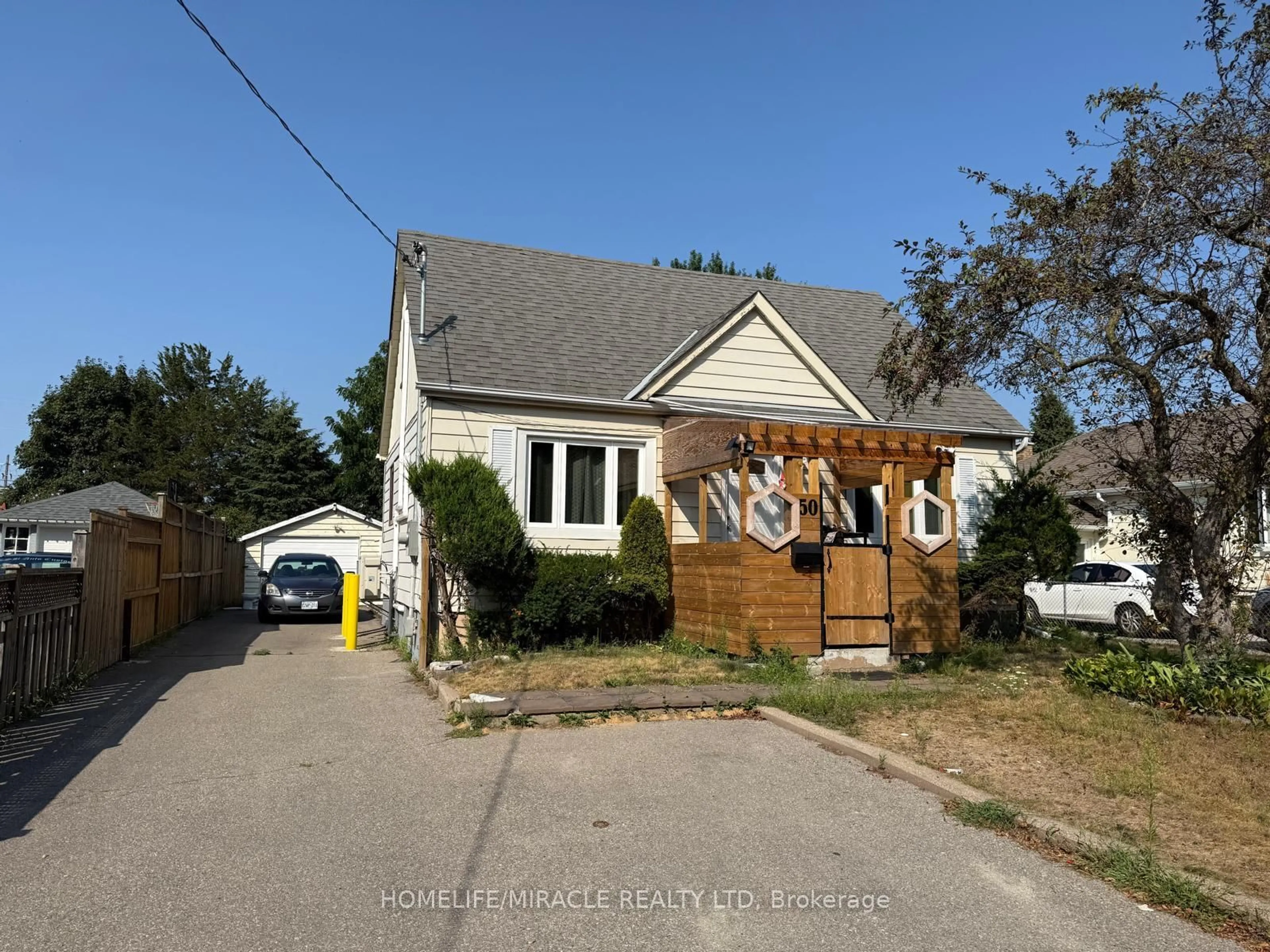 Unknown for 50 Amiens Rd, Toronto Ontario M1E 3S8