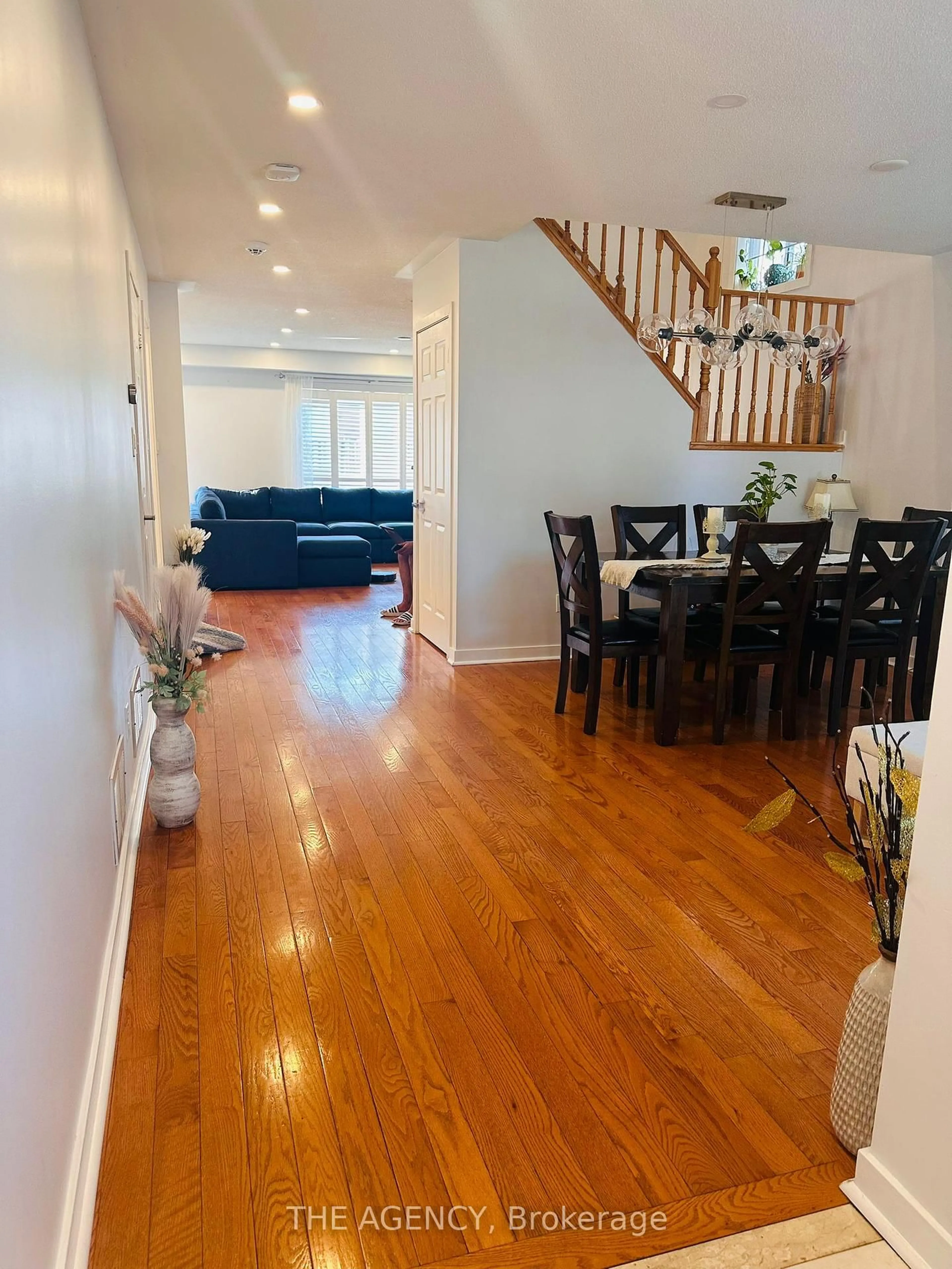 Unknown for 12 Robert Attersley Dr, Whitby Ontario L1R 3E3