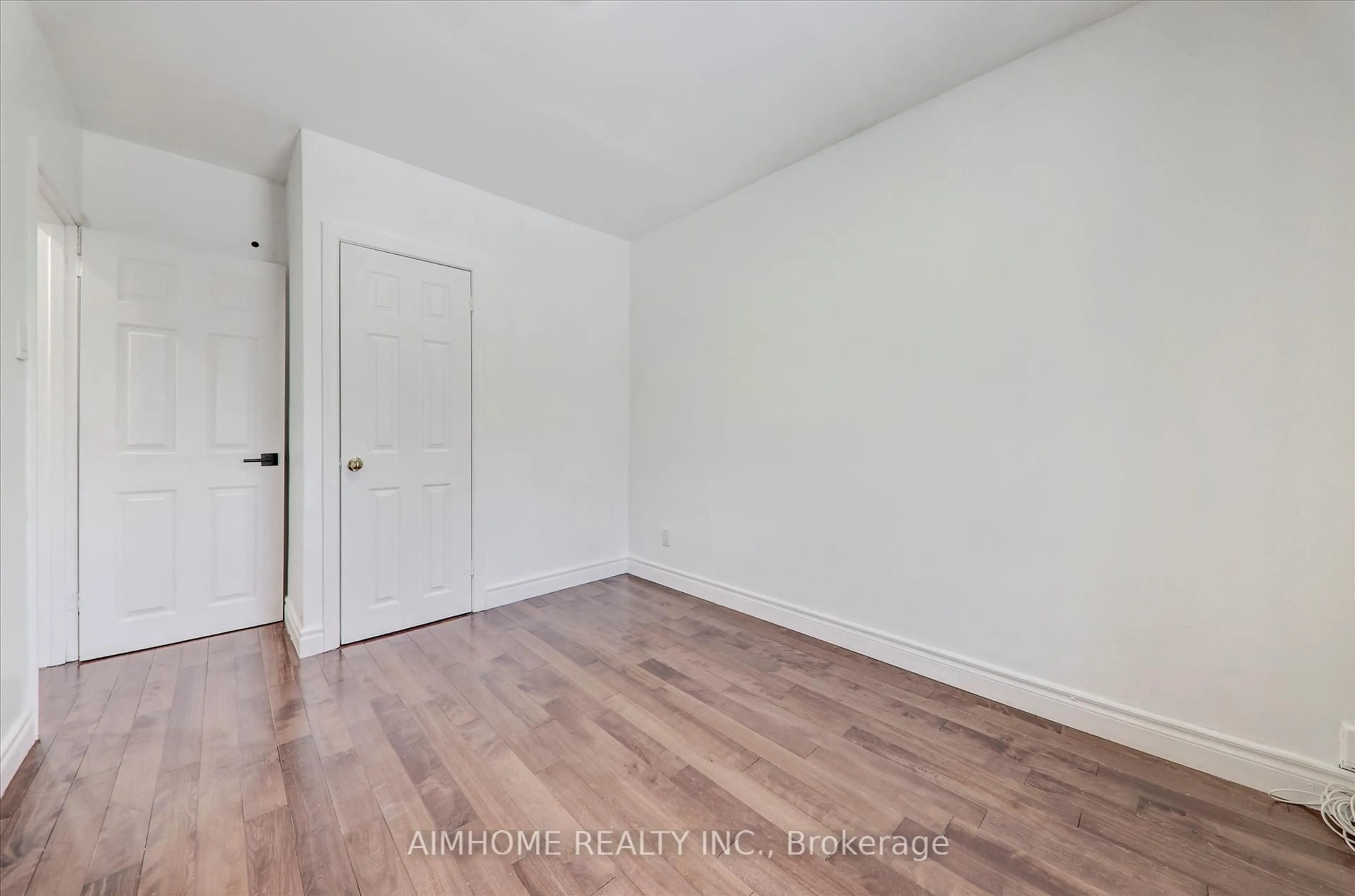 A pic of a room for 29 Jeavons Ave, Toronto Ontario M1K 1S9