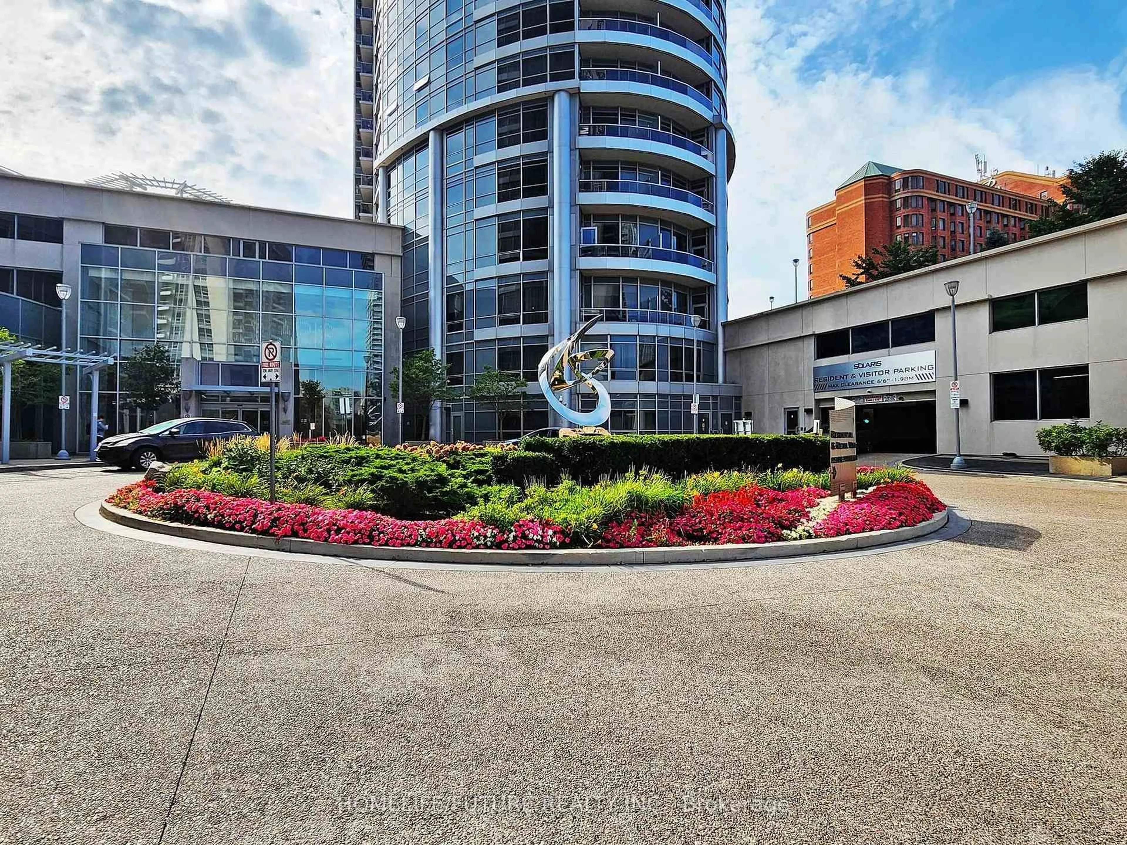 Unknown for 135 Village Green Sq #219, Toronto Ontario M1S 0G4