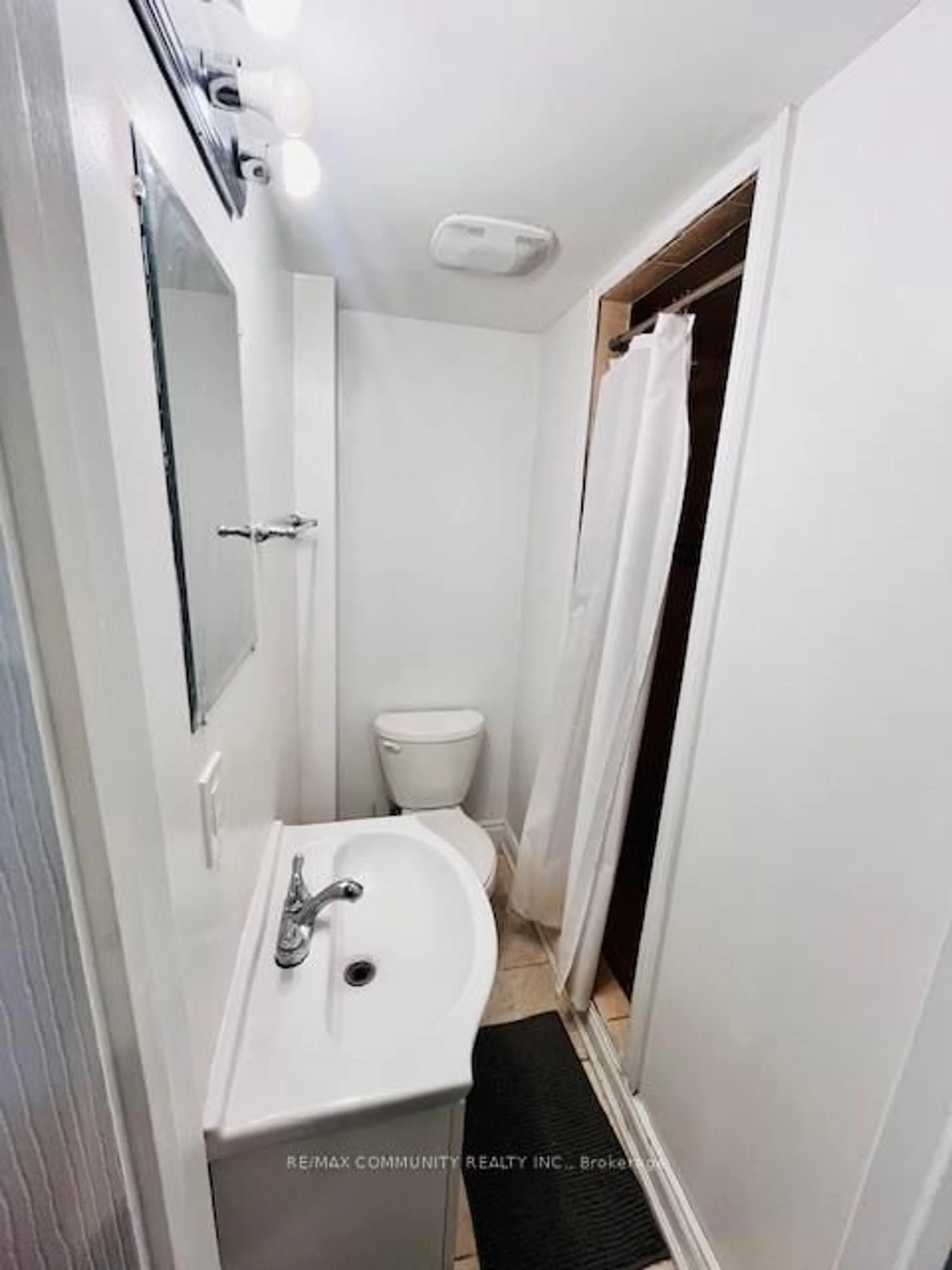Standard bathroom, floor is not visible for 106 Barnham St, Ajax Ontario L1Z 2B2