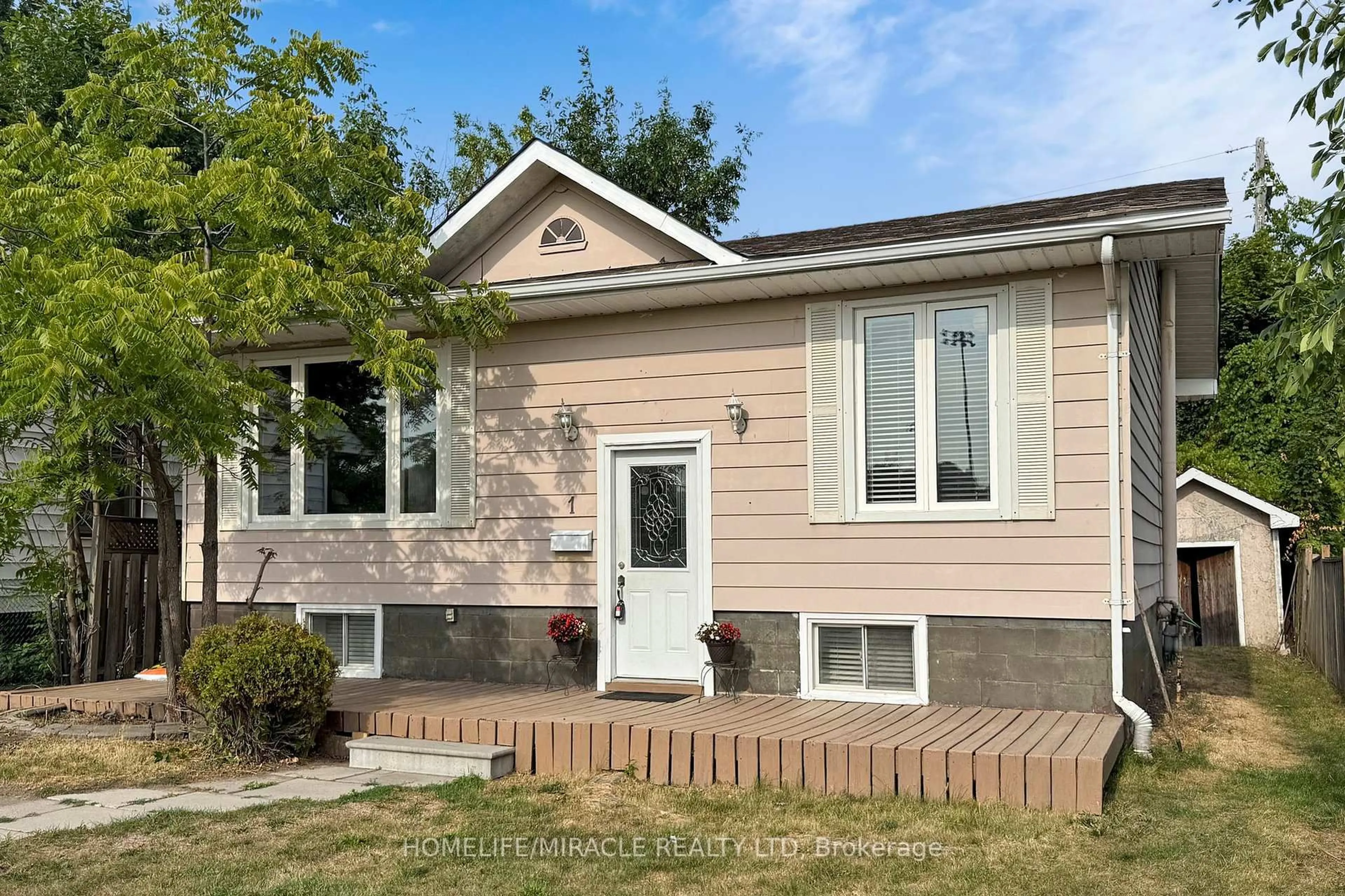 Home with vinyl exterior material, street for 1 Tudor Ave, Ajax Ontario L1S 1Z8